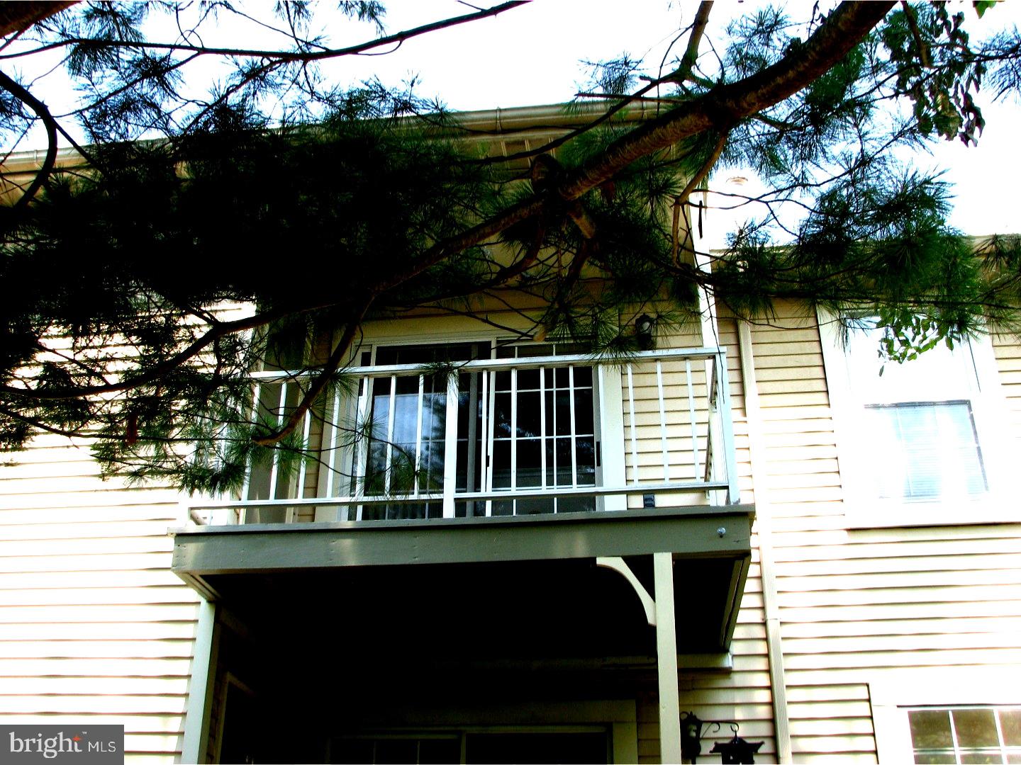 SOCIETY PL - Residential