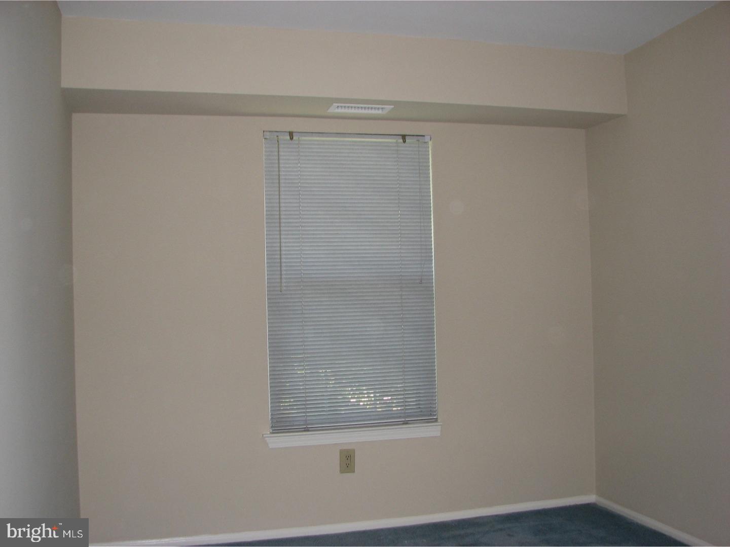 SOCIETY PL - Residential