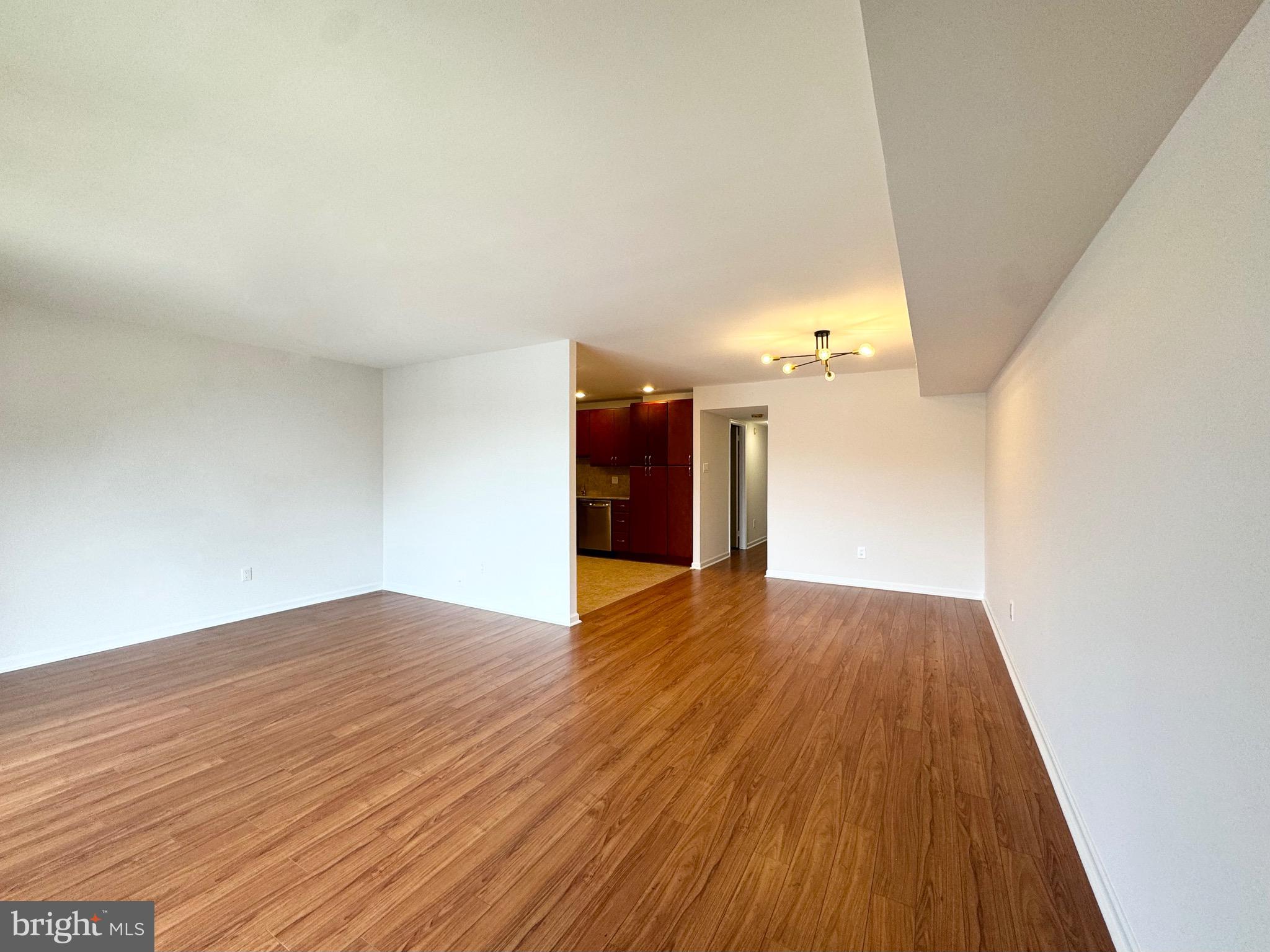 BUSTLETON - Residential