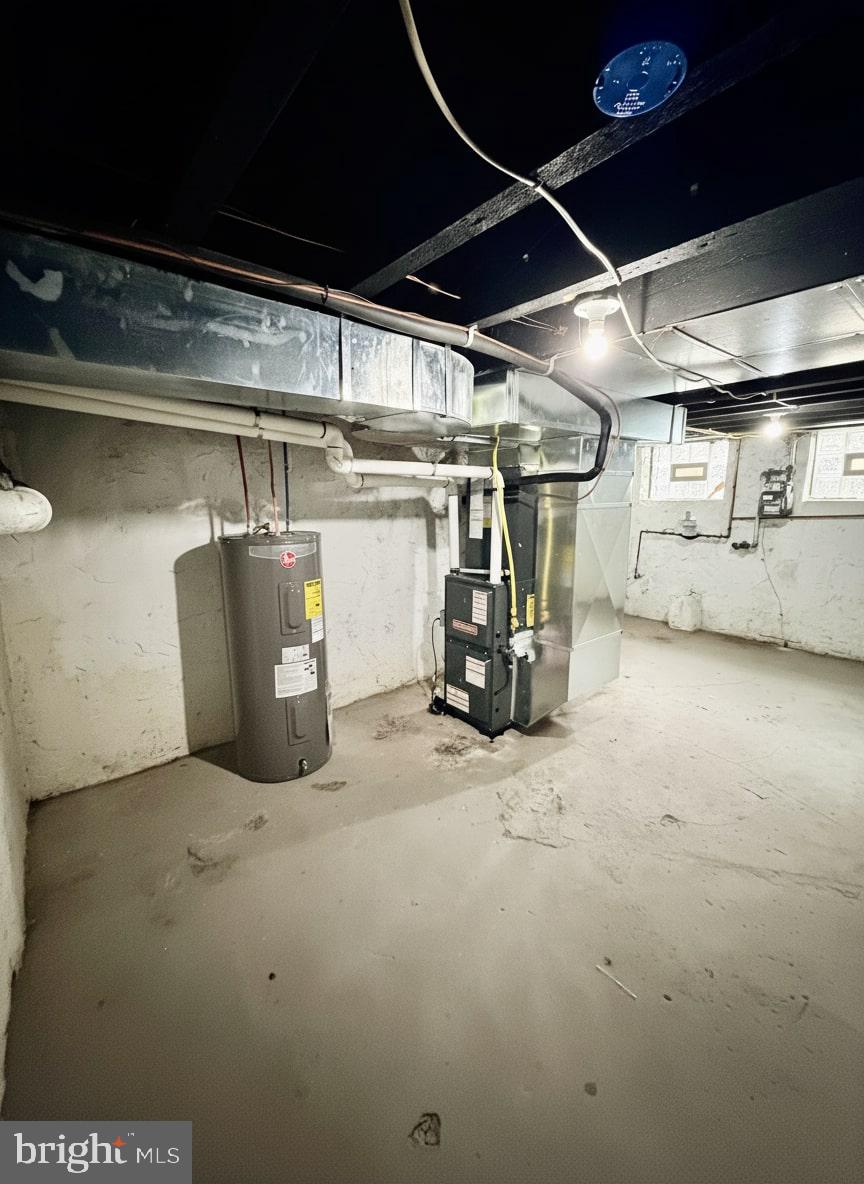 STRAWBERRY MANSION - Residential