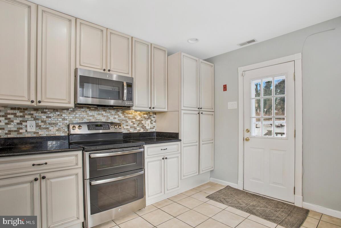 BELVEDERE BEACH/HARMONY - Residential Lease