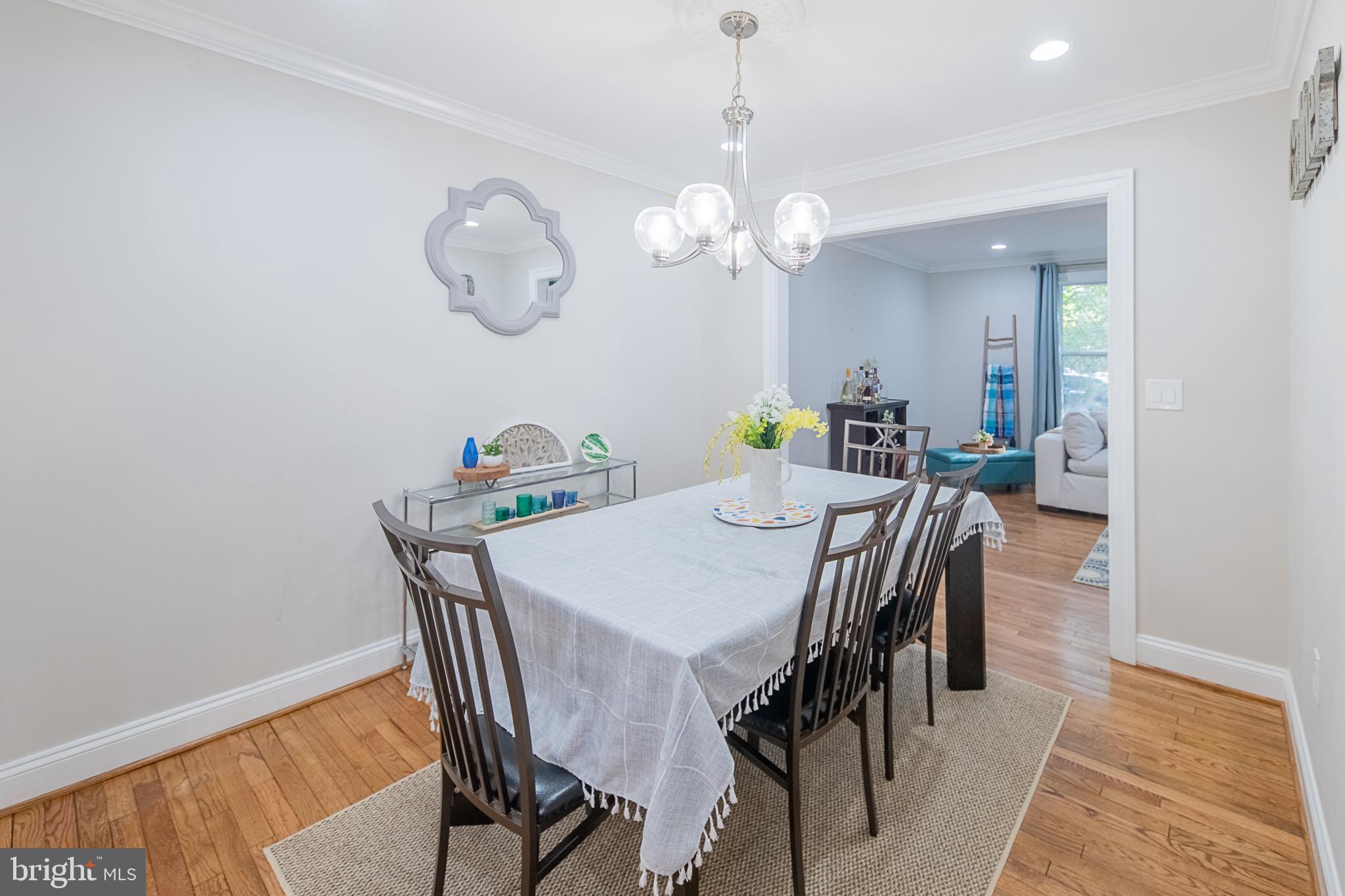 COUNTRYSIDE - Residential