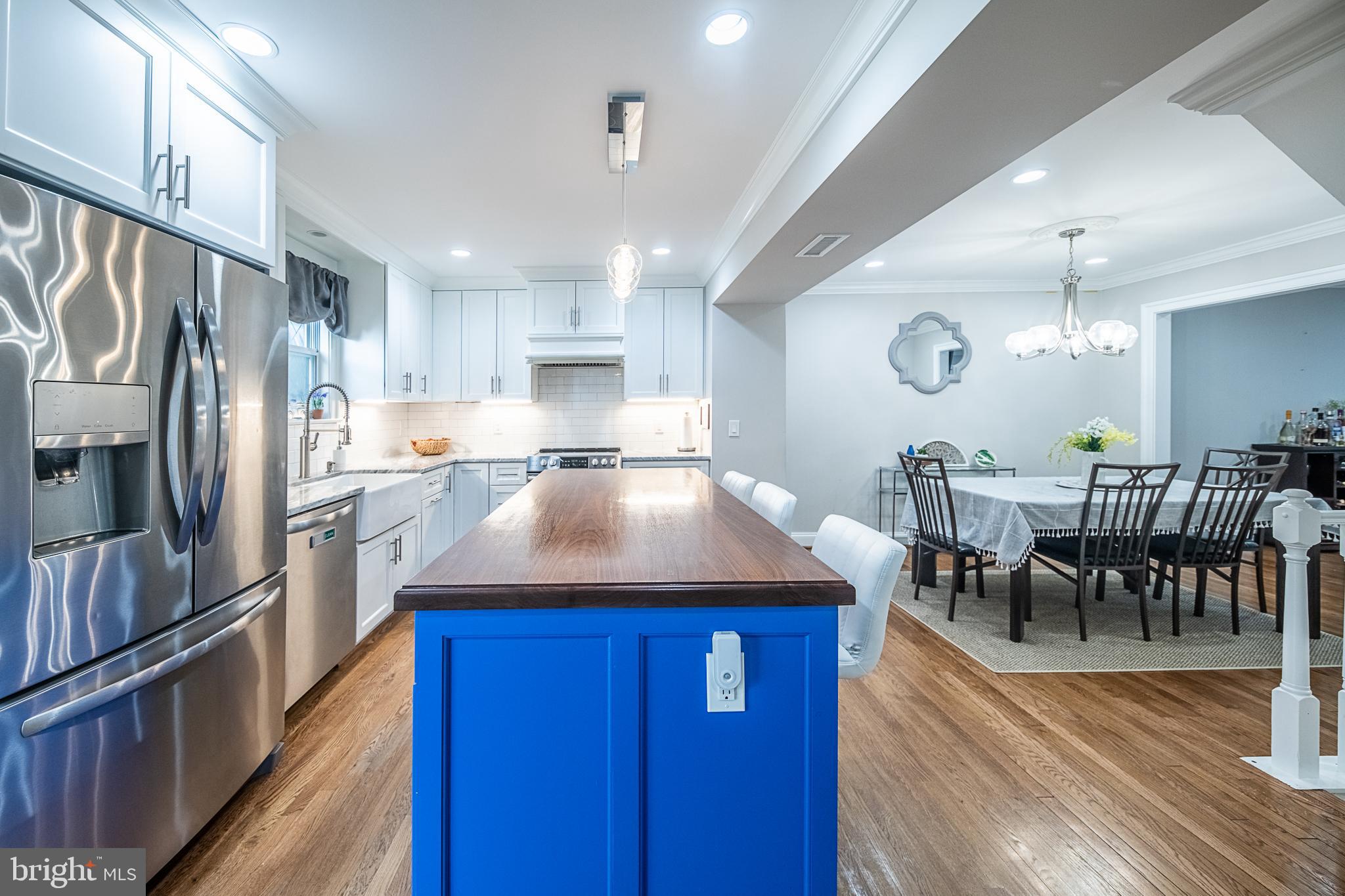 COUNTRYSIDE - Residential