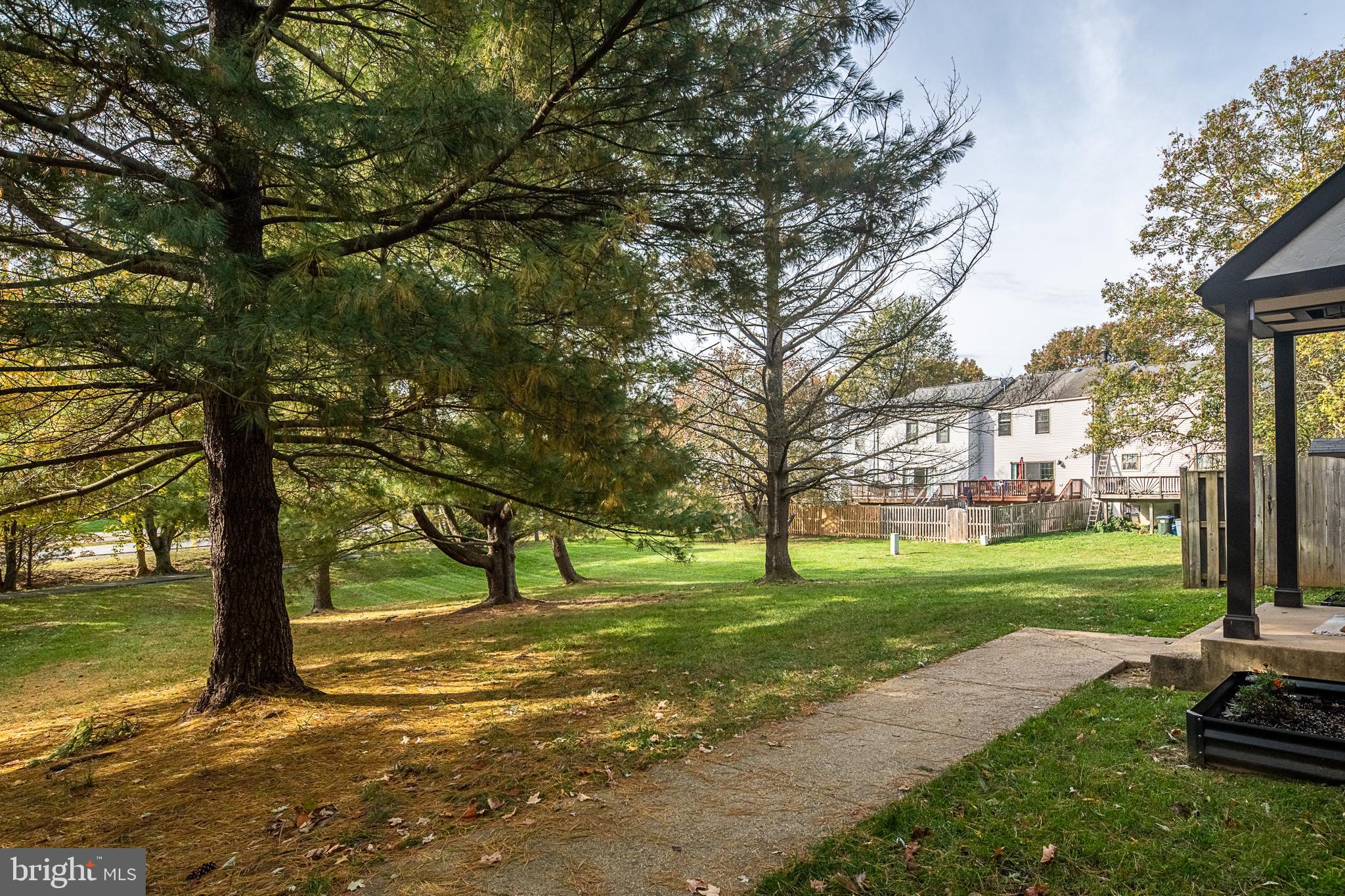 COUNTRYSIDE - Residential