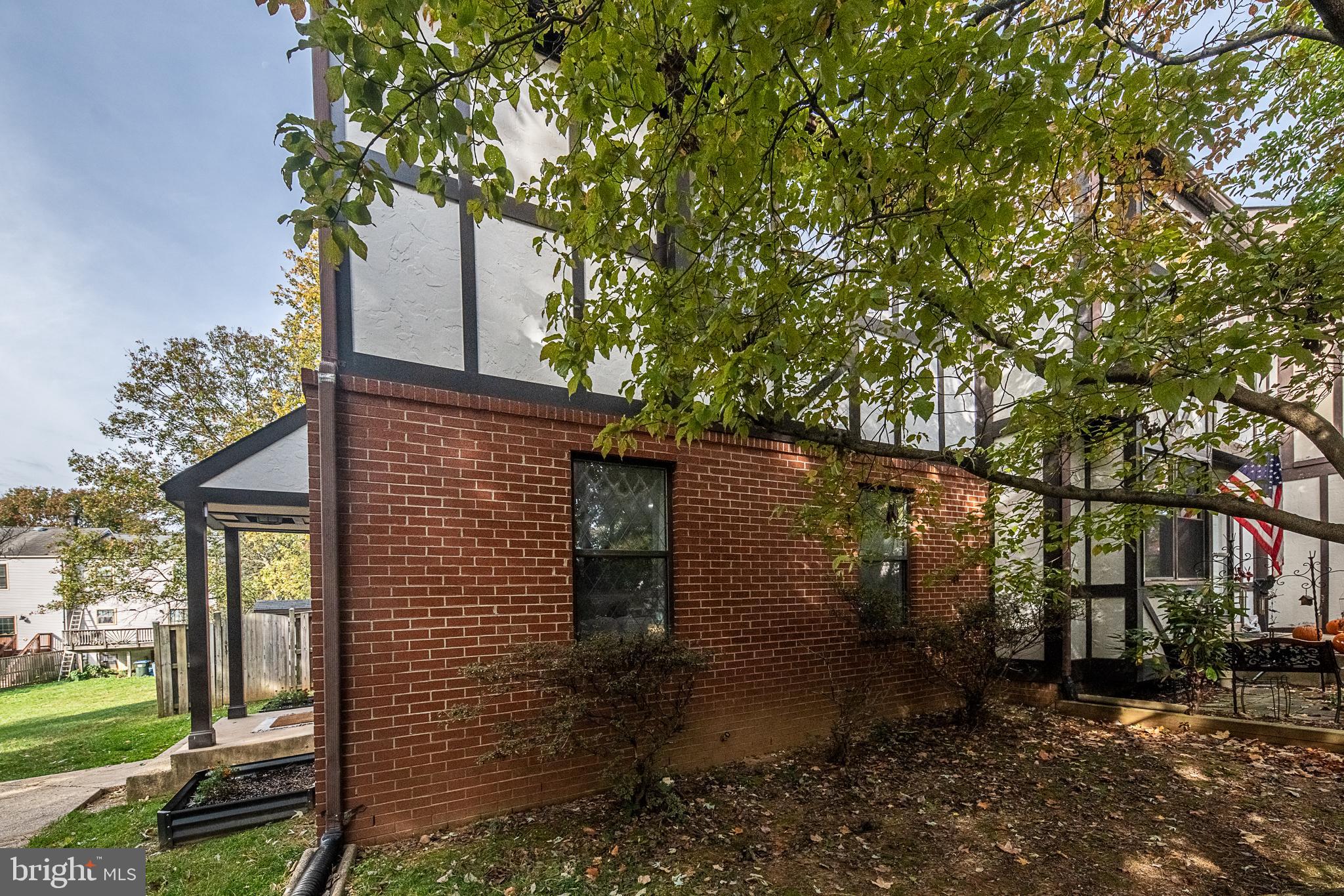 COUNTRYSIDE - Residential