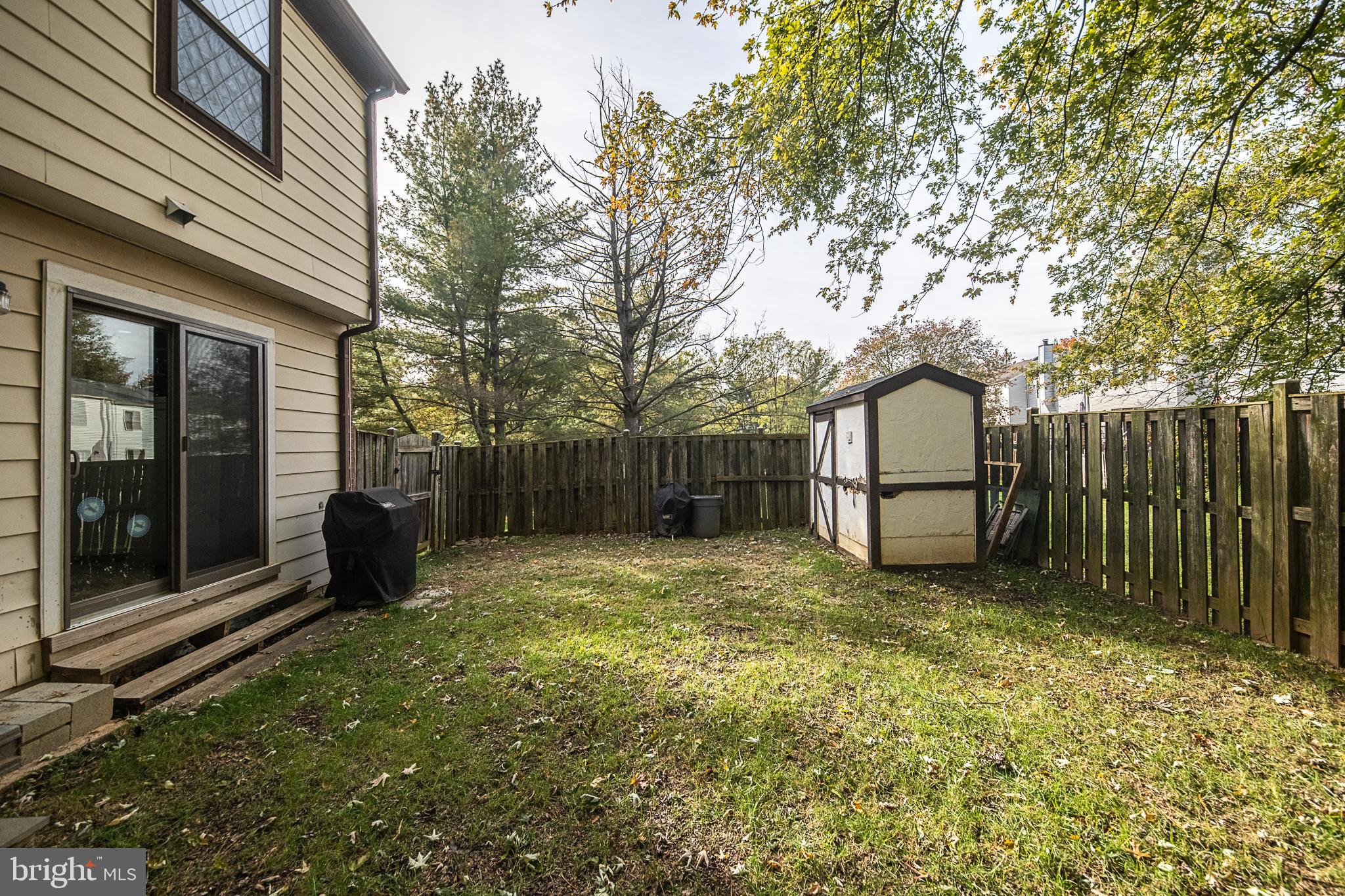 COUNTRYSIDE - Residential