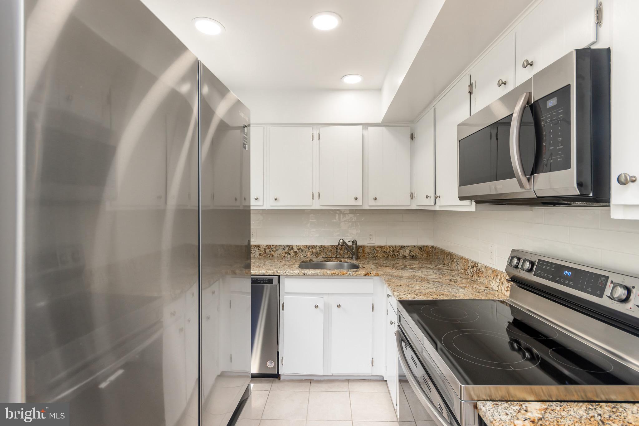 FAIRLINGTON VILLAGES - Residential Lease