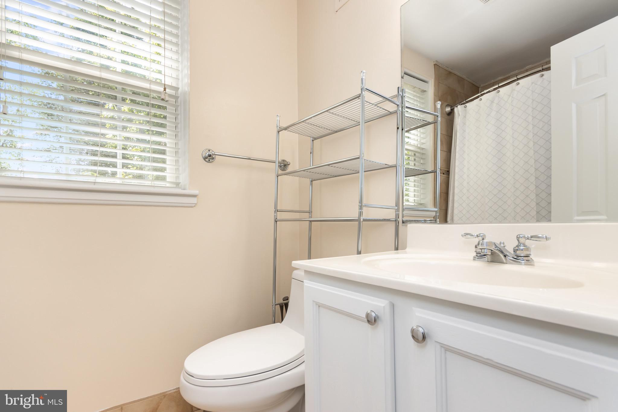 FAIRLINGTON VILLAGES - Residential Lease