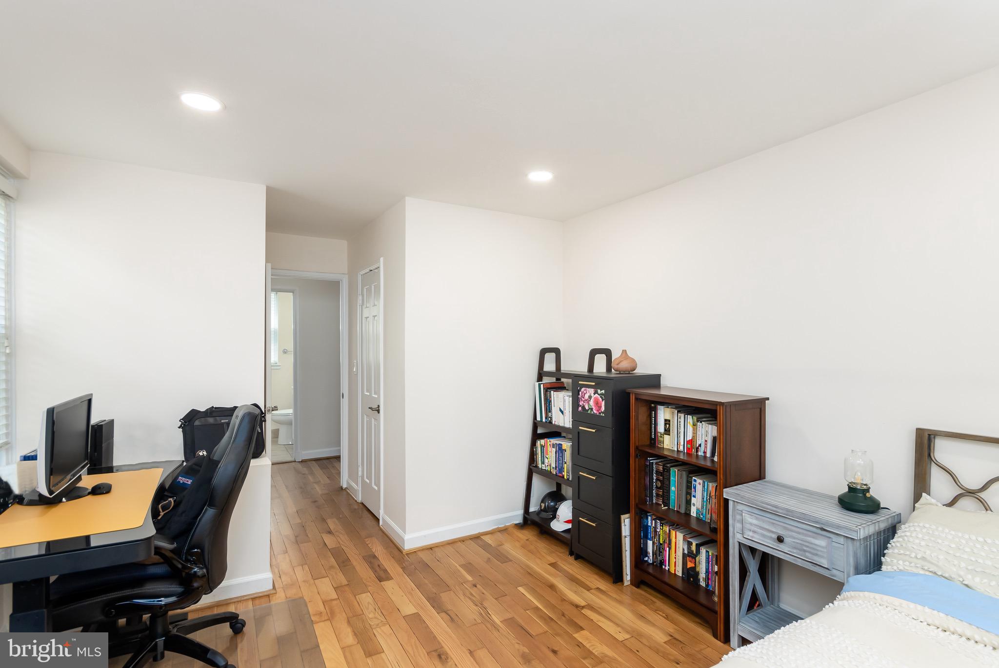 FAIRLINGTON VILLAGES - Residential Lease