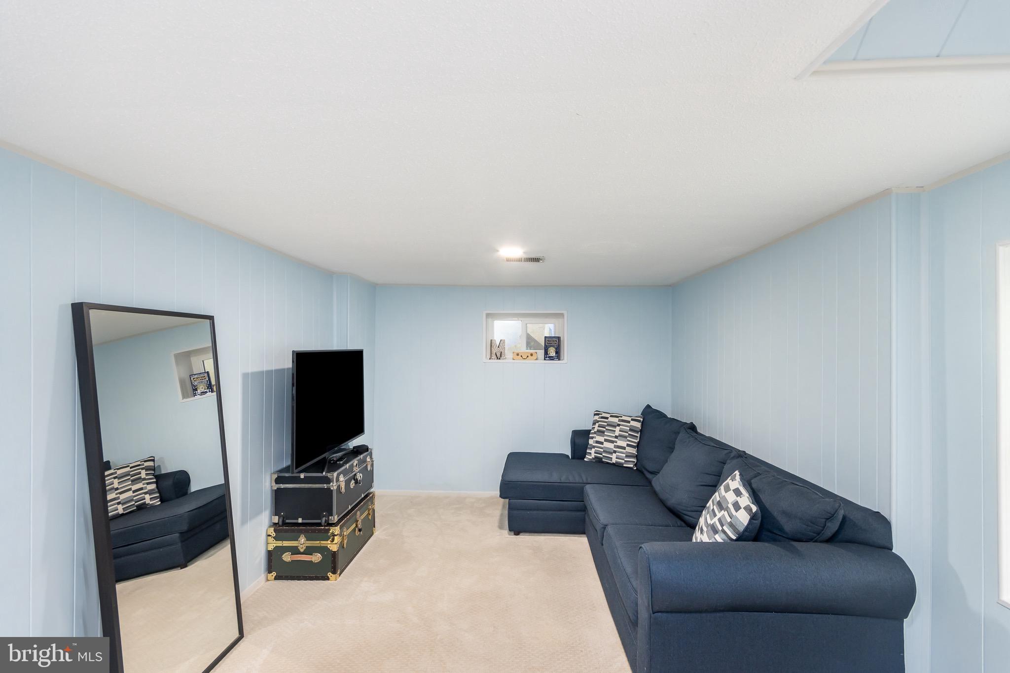 FAIRLINGTON VILLAGES - Residential Lease