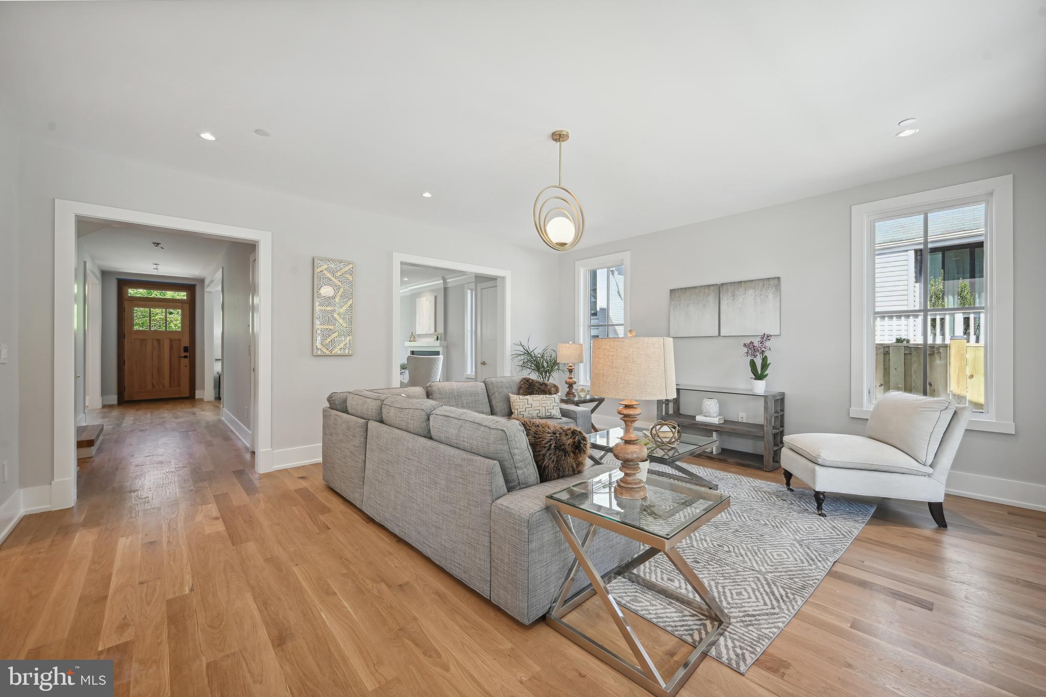 AMERICAN UNIVERSITY PARK - Residential