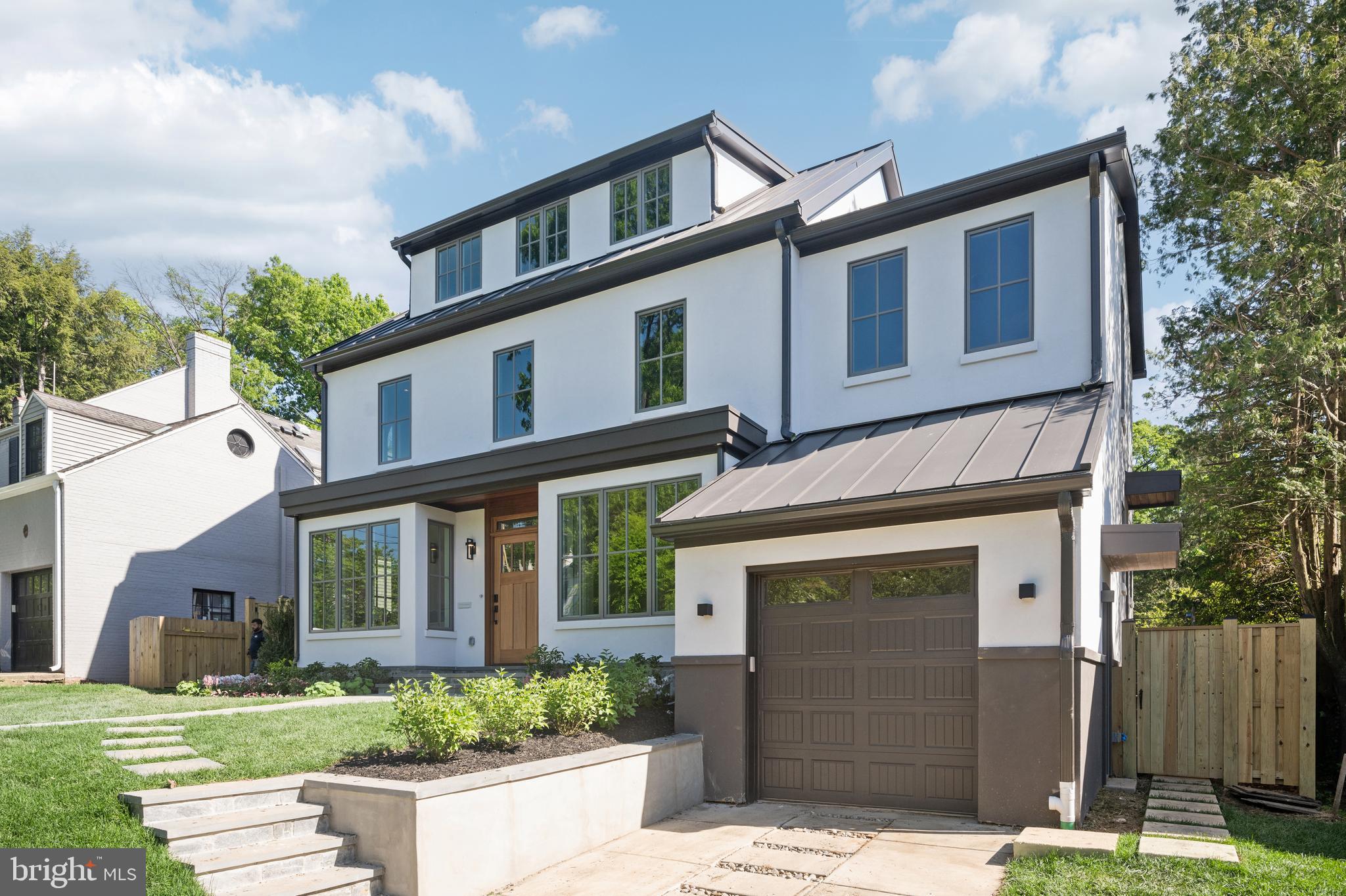 AMERICAN UNIVERSITY PARK - Residential