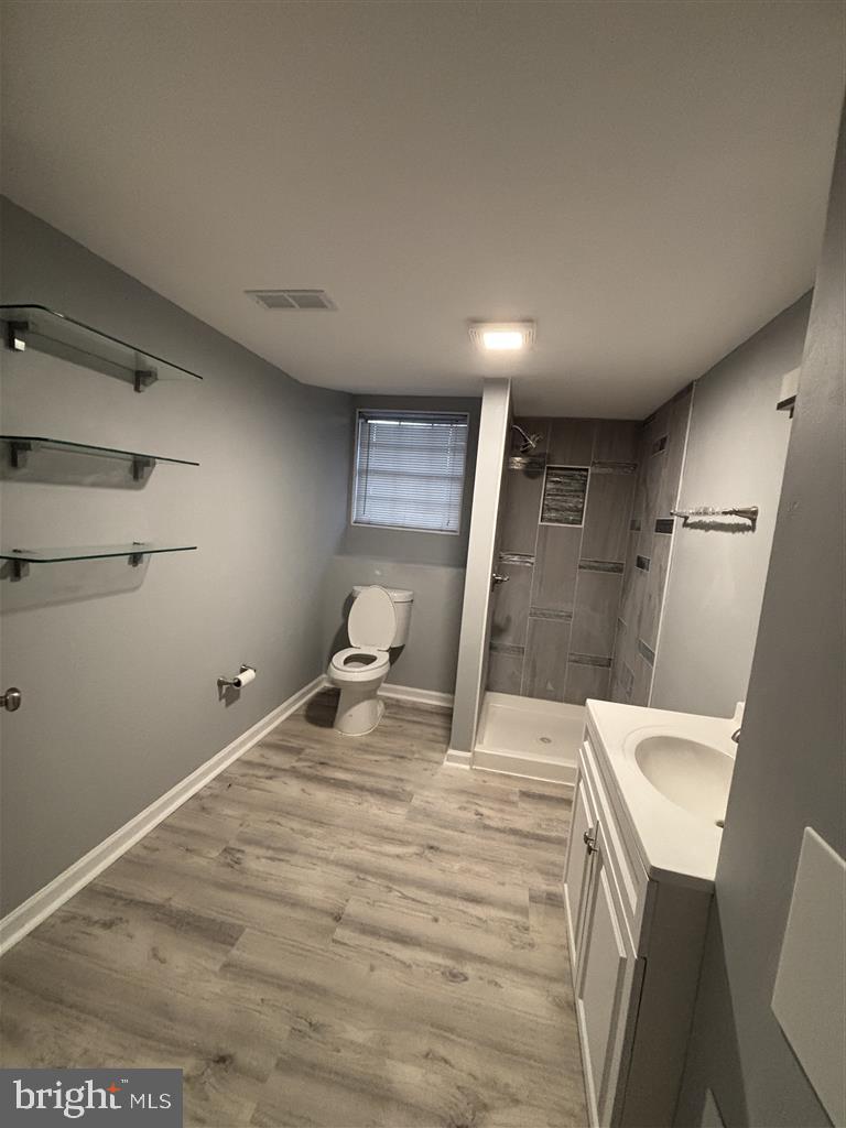 SUNRISE BEACH - Residential