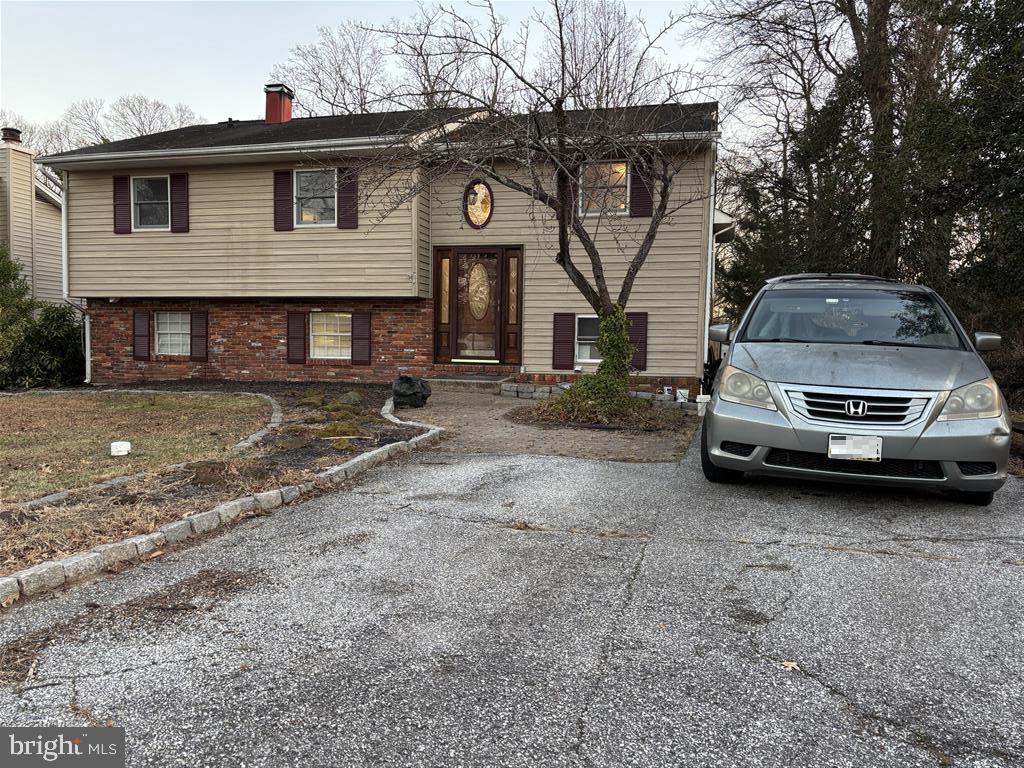 SUNRISE BEACH - Residential