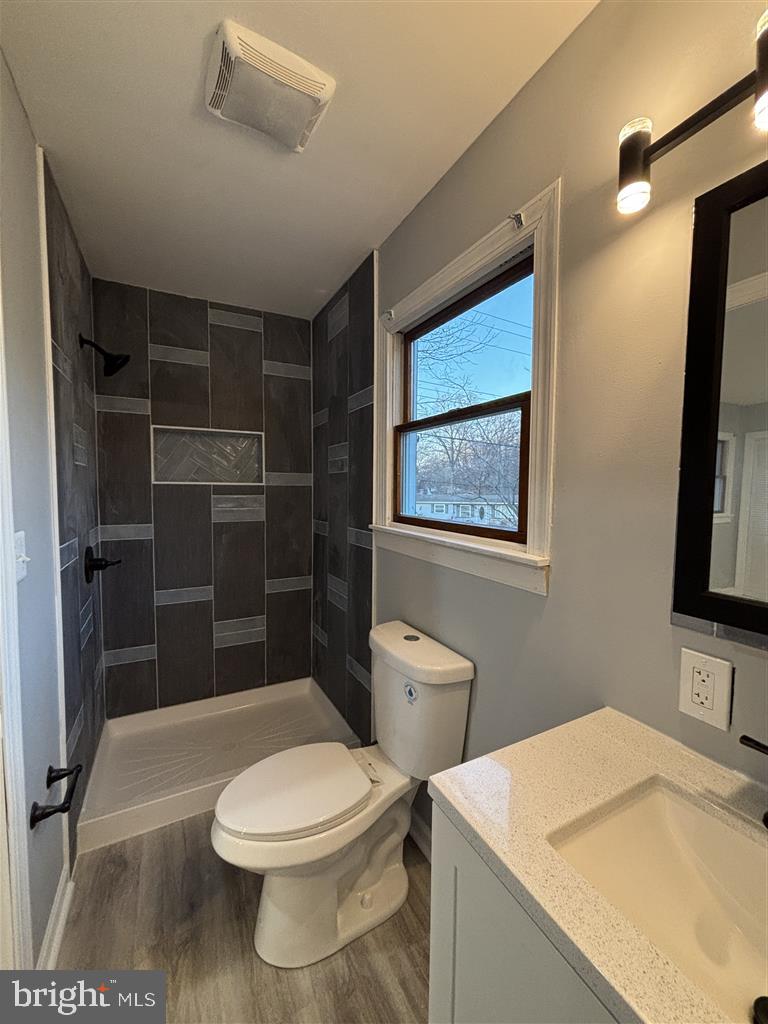 SUNRISE BEACH - Residential