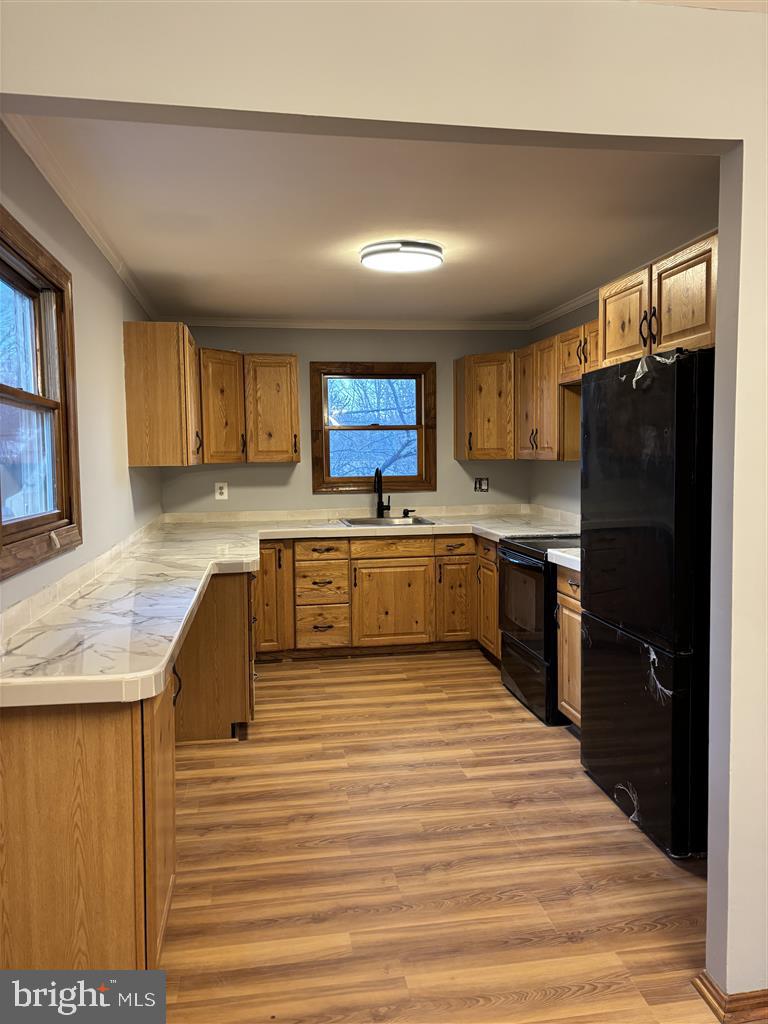 SUNRISE BEACH - Residential