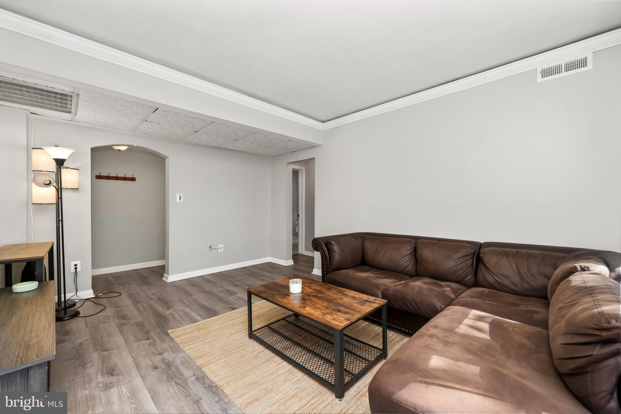 1802 KEY BOULEVARD 9482