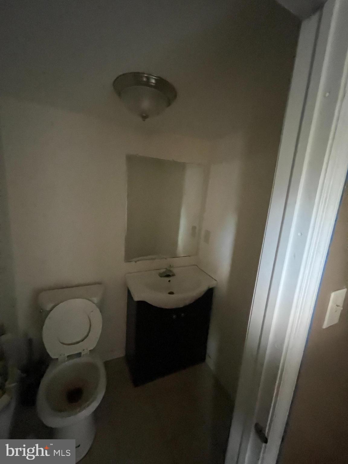 ELMWOOD PARK - Residential