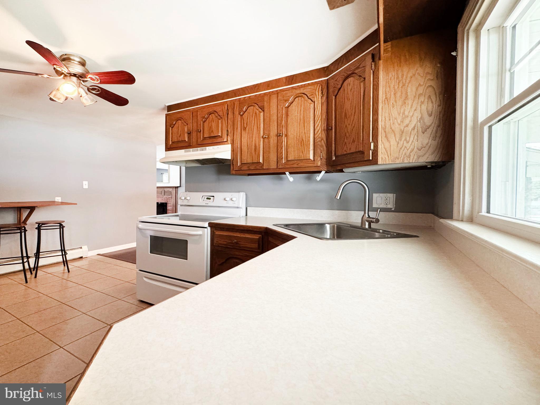 CASEY GDNS - Residential