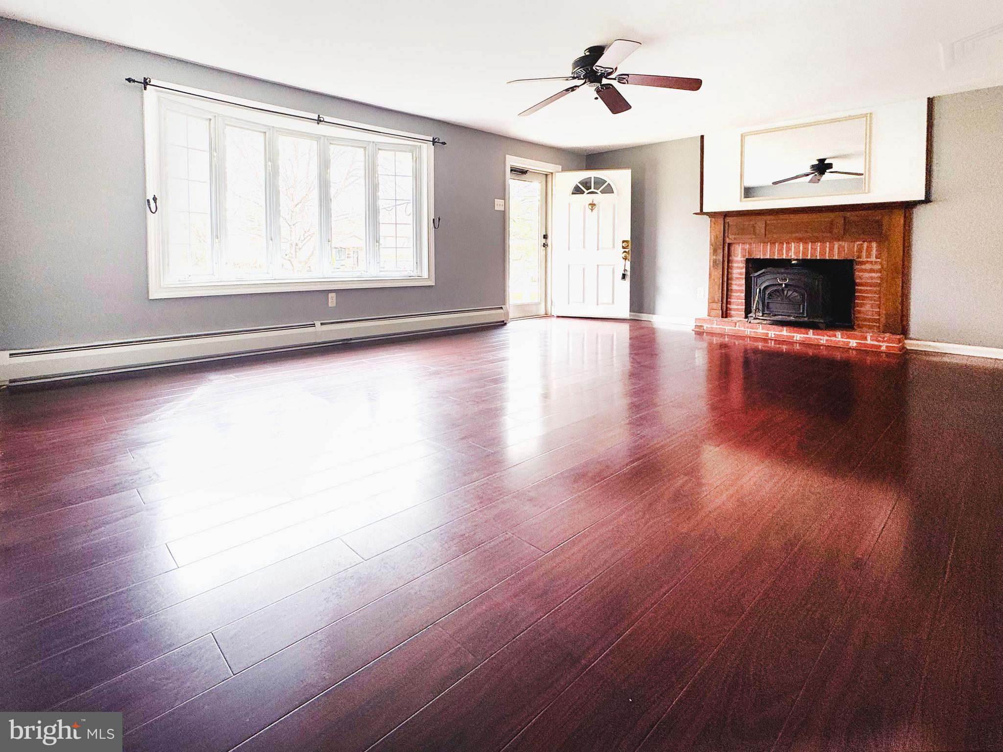 CASEY GDNS - Residential