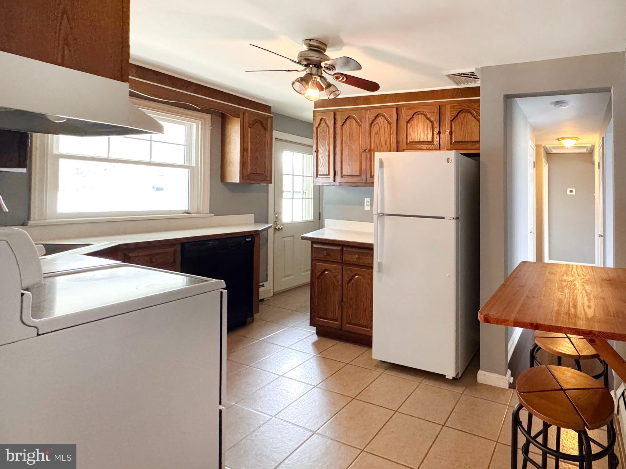 CASEY GDNS - Residential