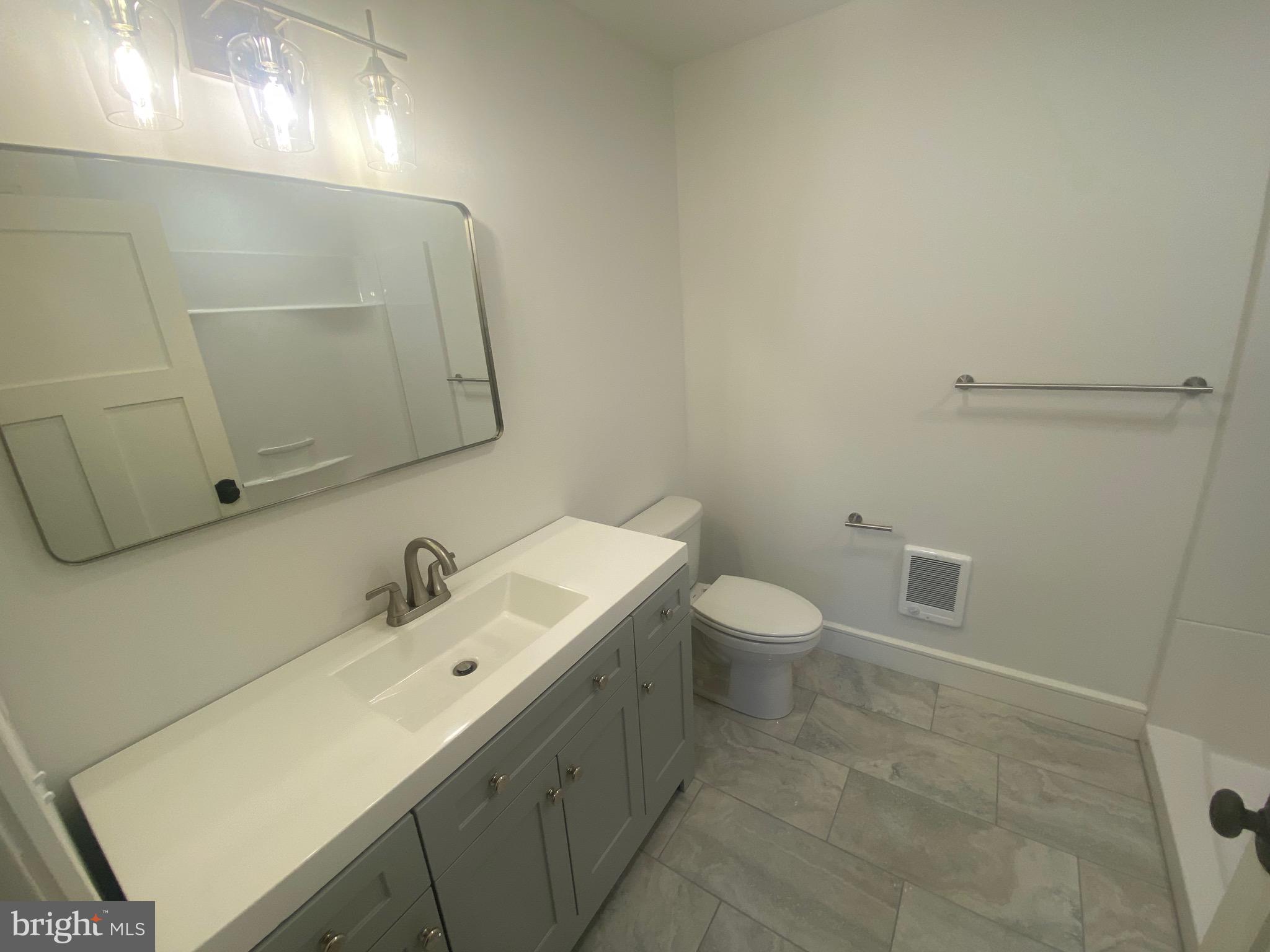 NO DEVELOPMENT - Residential Lease