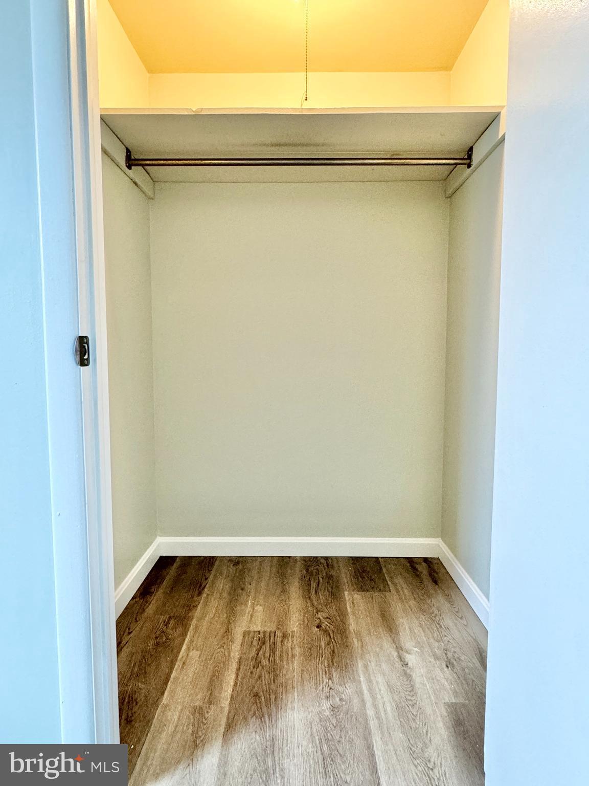 CRESAP KNOLL APARTMENTS - Residential