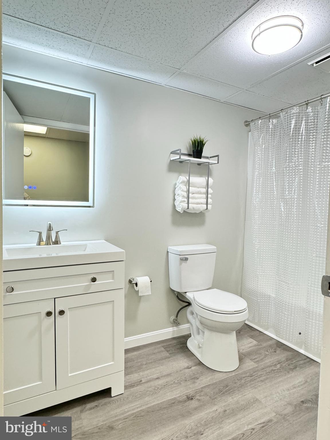 CRESAP KNOLL APARTMENTS - Residential