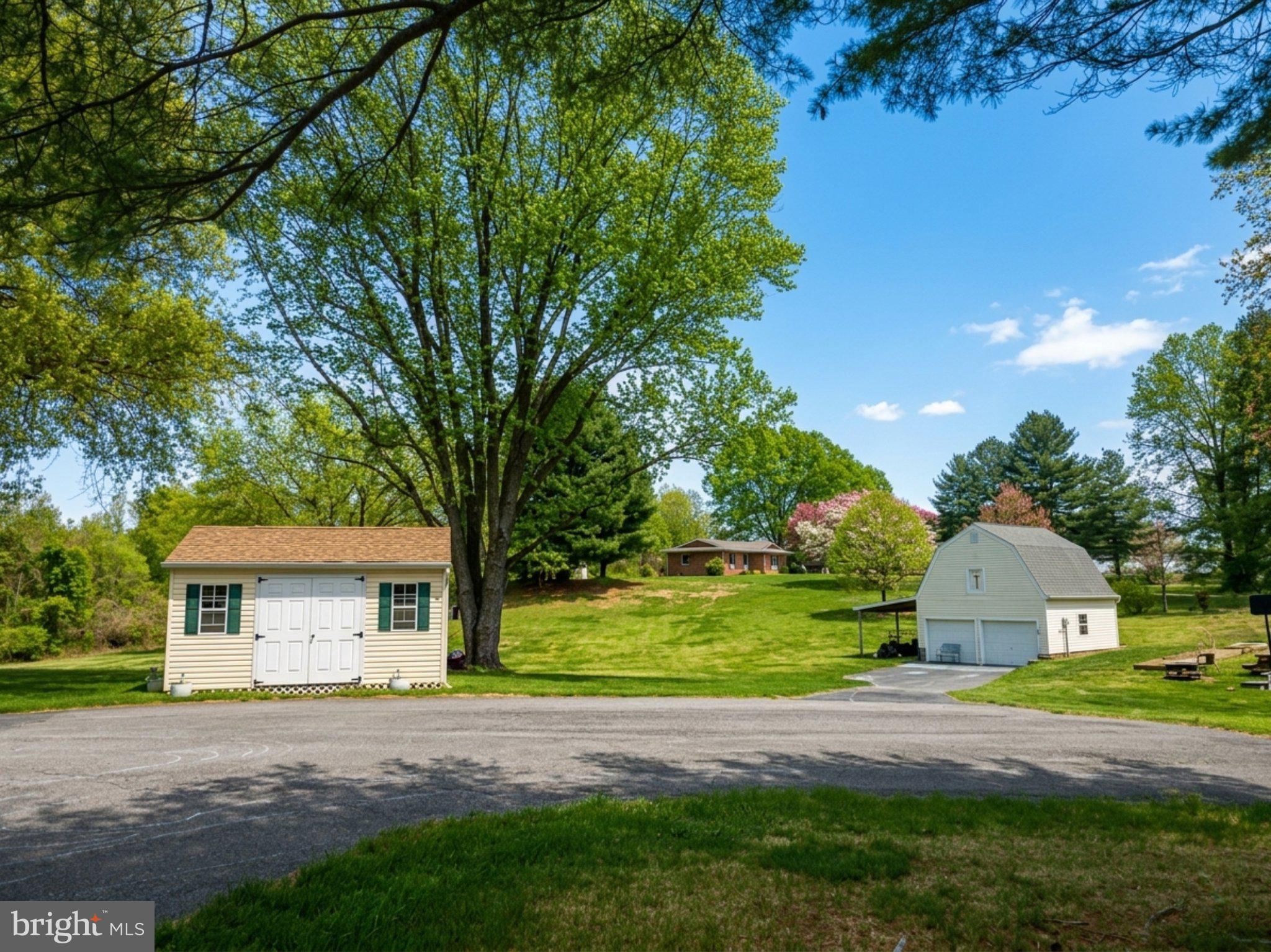 8531 SOLOMONS ISLAND ROAD