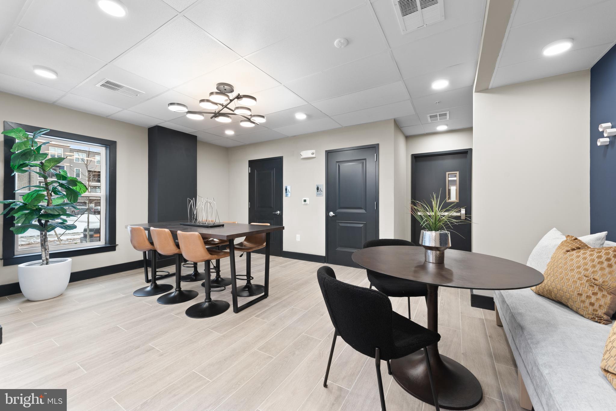 WAXPOOL CROSSING - Residential Lease