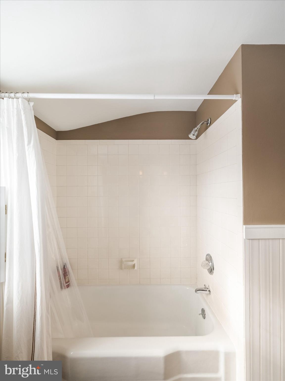 EAGLE VIEW - Residential