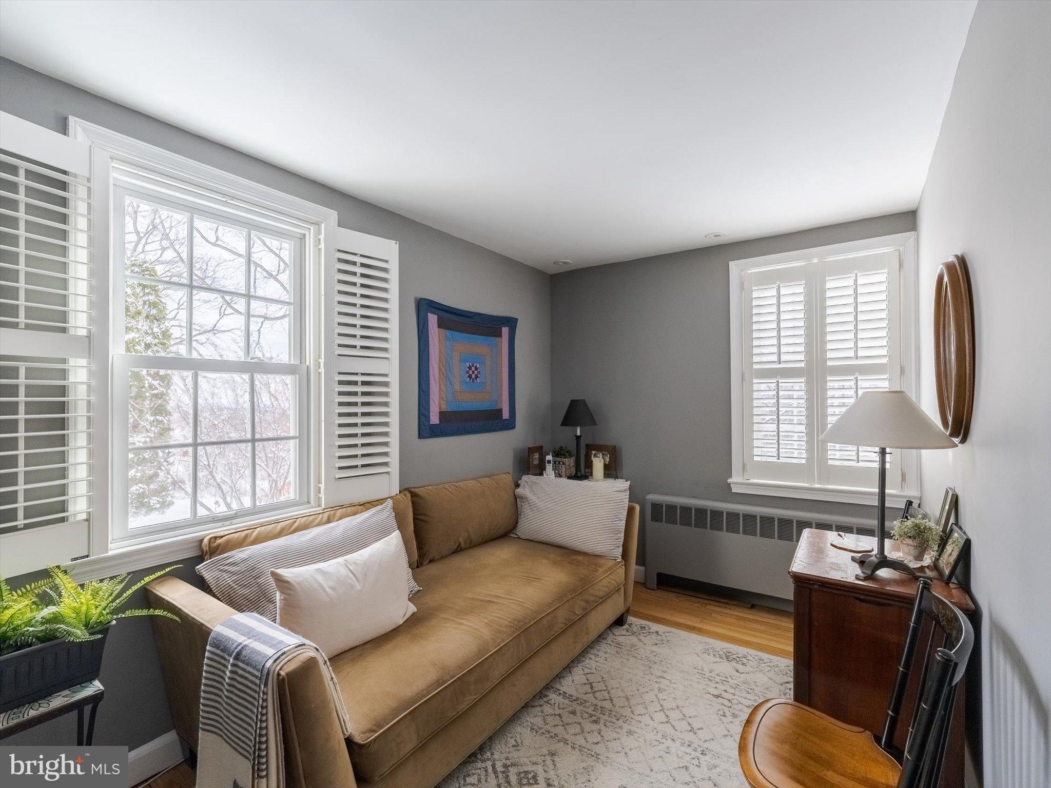 EAGLE VIEW - Residential