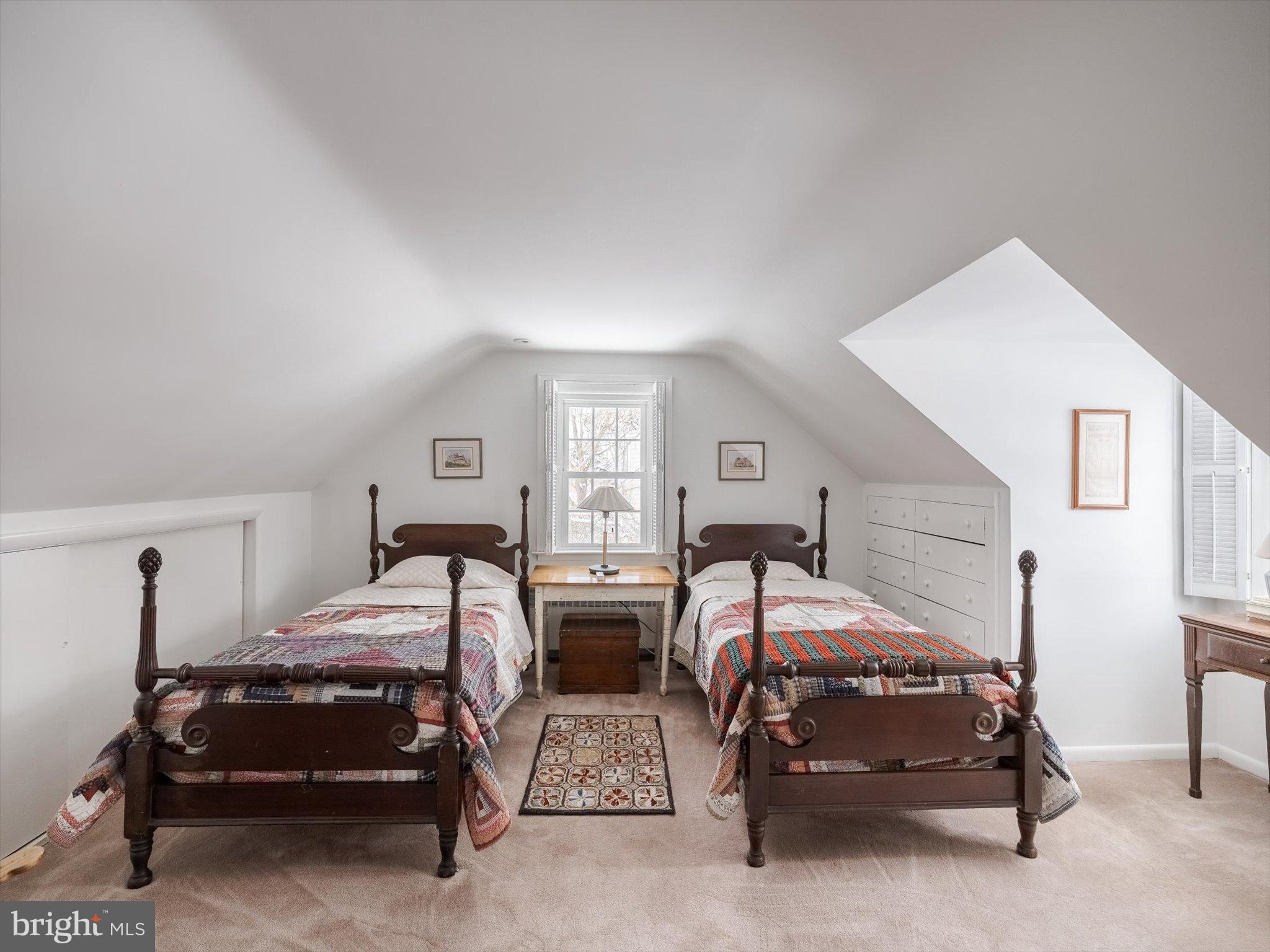 EAGLE VIEW - Residential