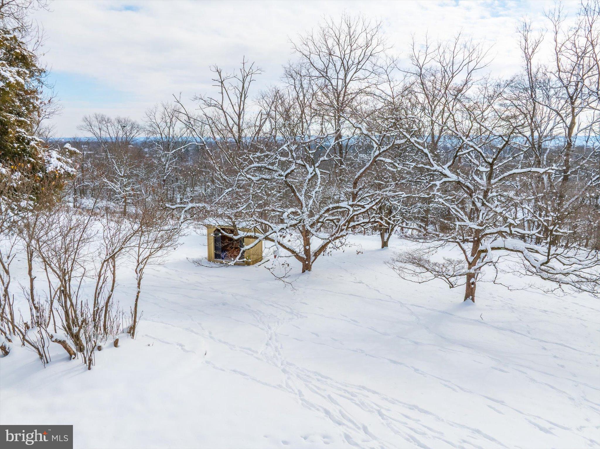 EAGLE VIEW - Residential