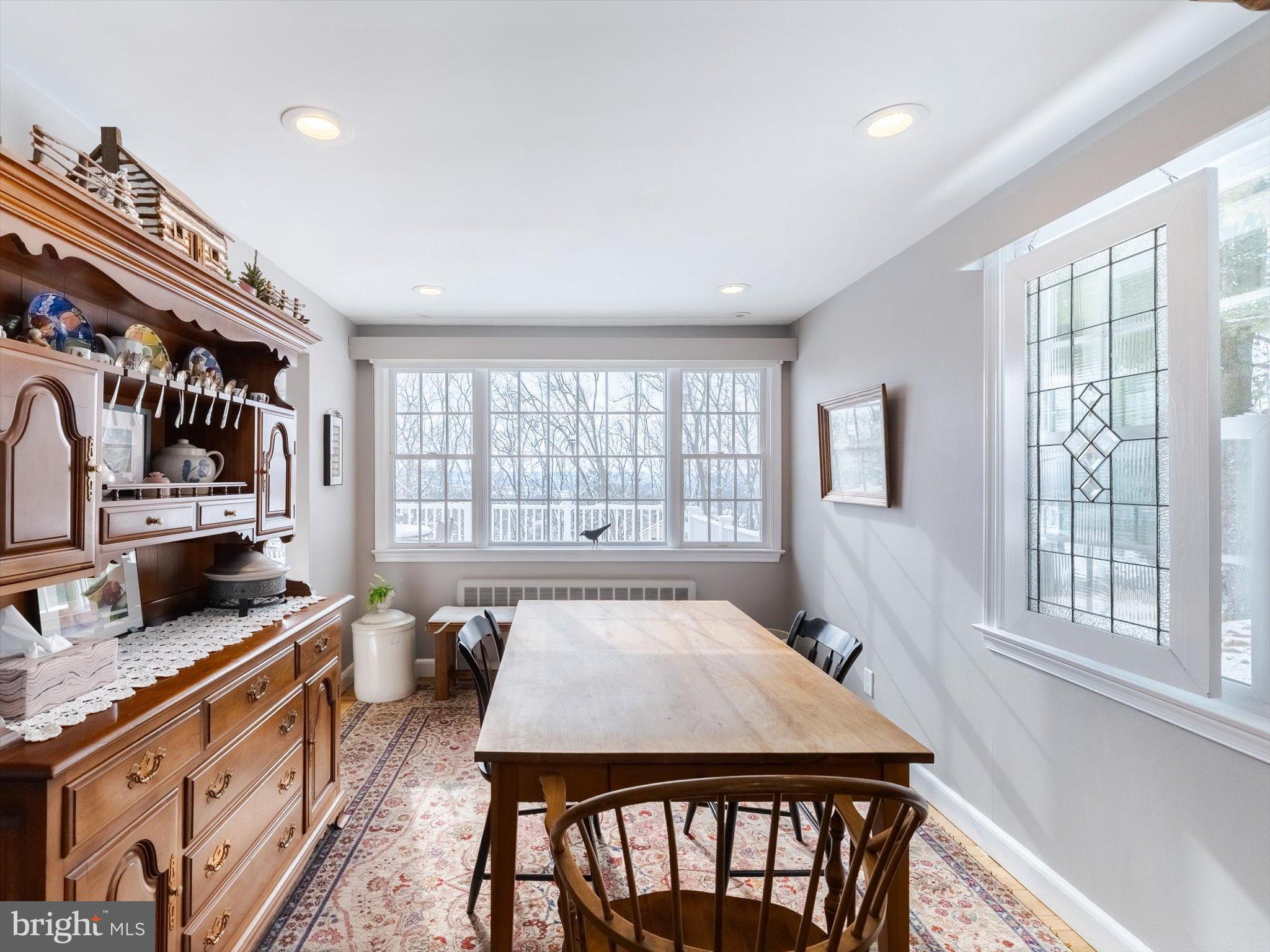 EAGLE VIEW - Residential