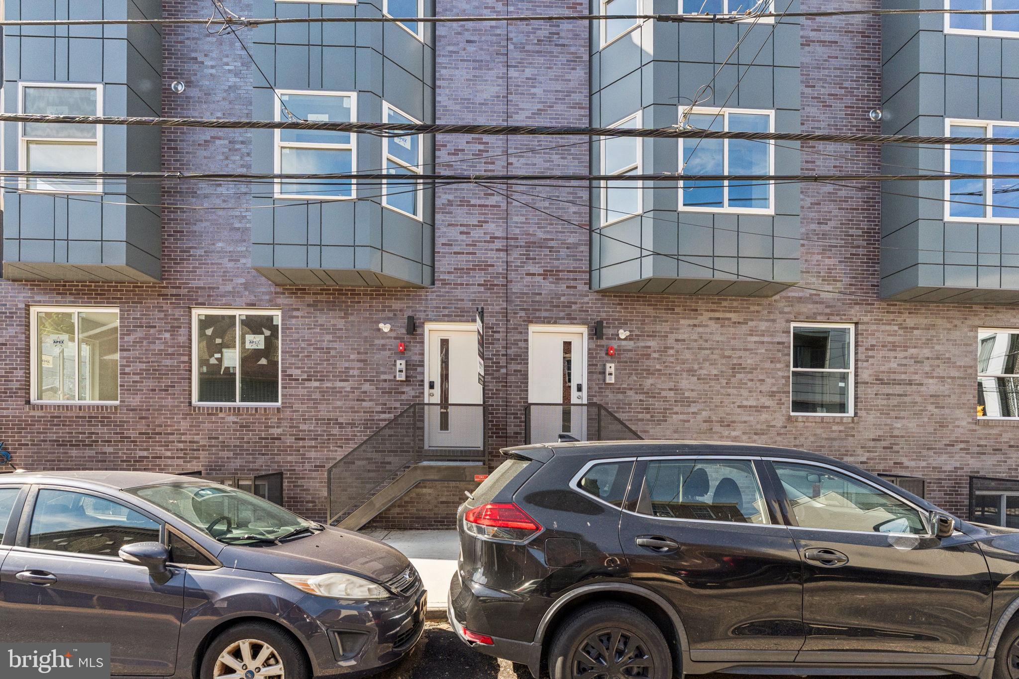 FAIRMOUNT - Residential Lease