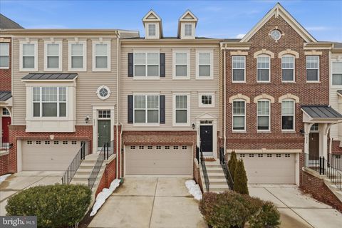 9073 ALEXANDER WAY MANASSAS PARK VA 20111