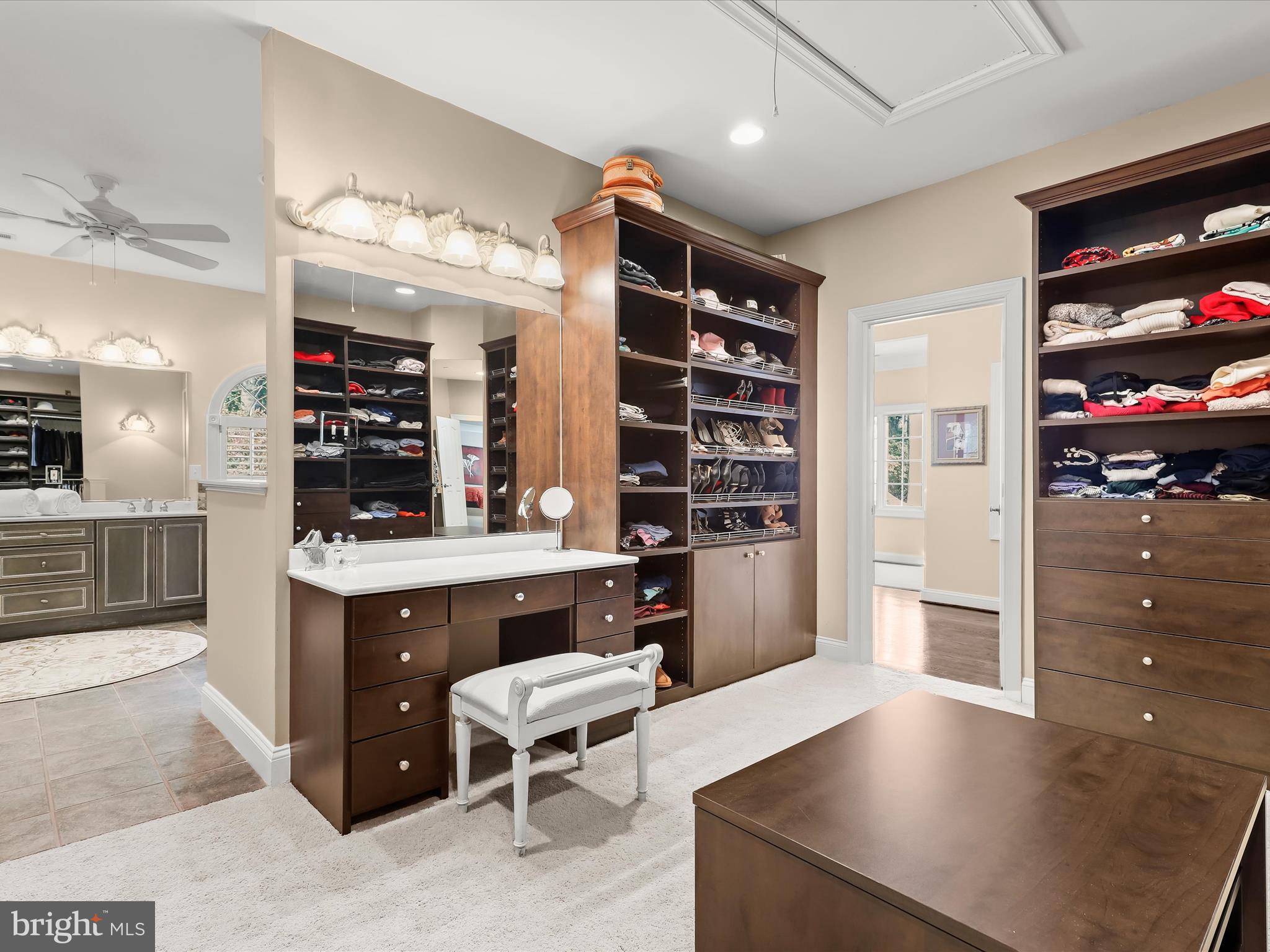 TRIADELPHIA WOODS - Residential