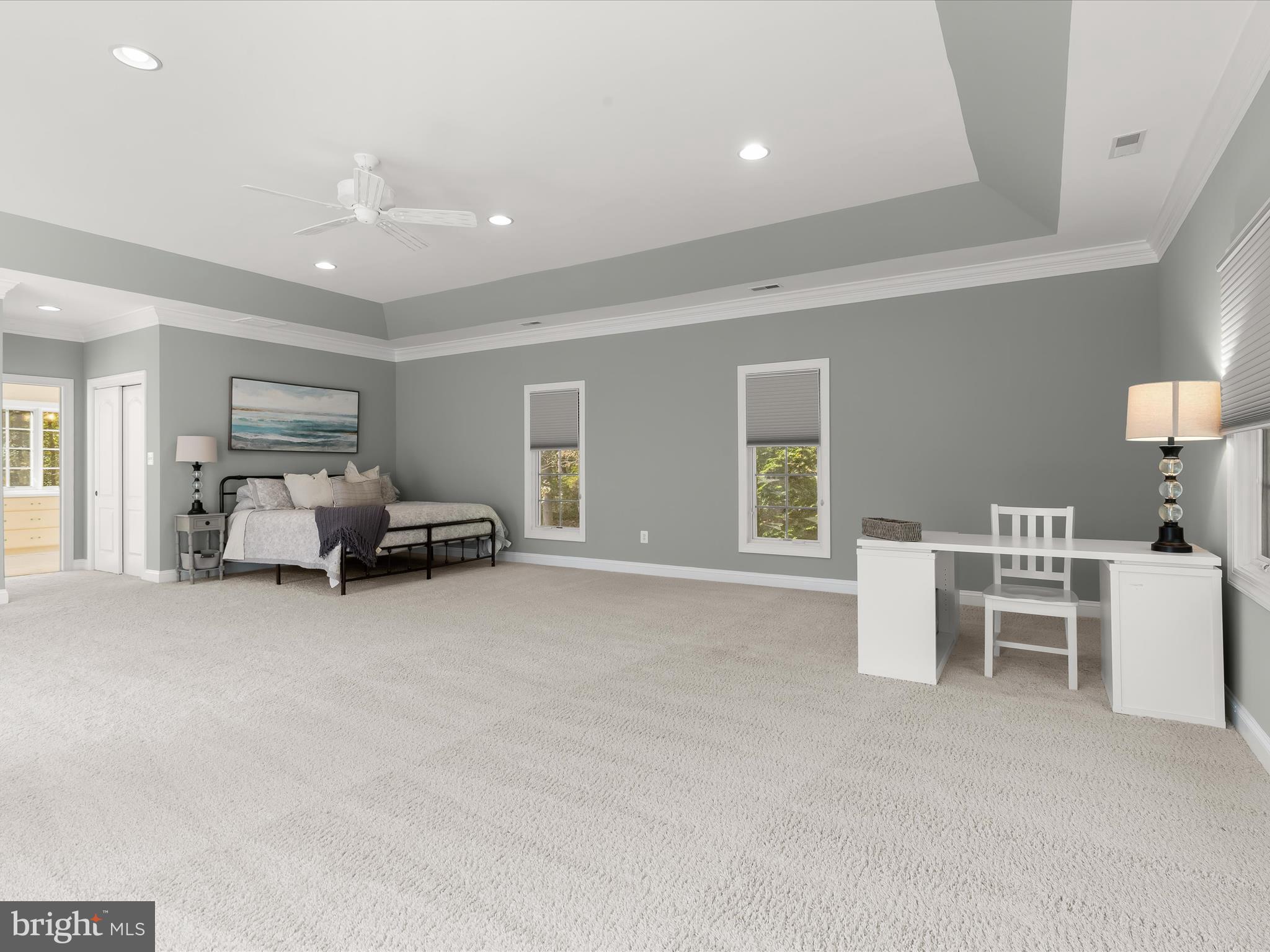 TRIADELPHIA WOODS - Residential