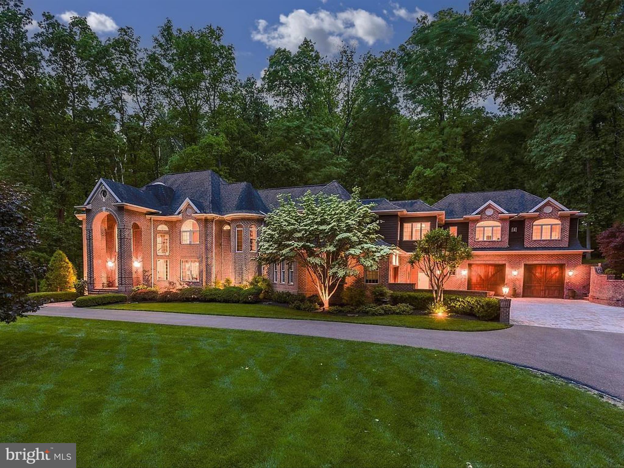 12667 GOLDEN OAK DRIVE