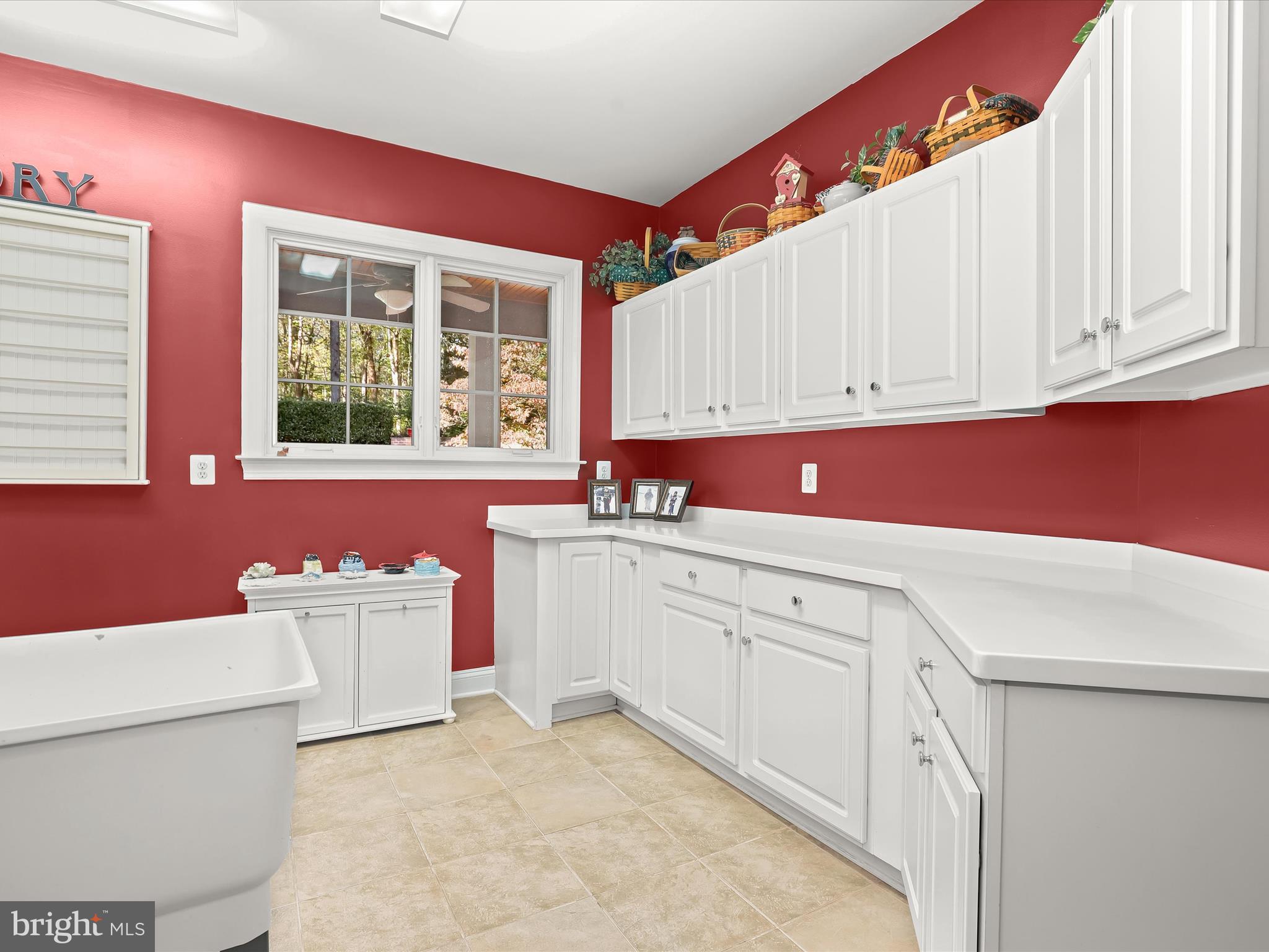 TRIADELPHIA WOODS - Residential