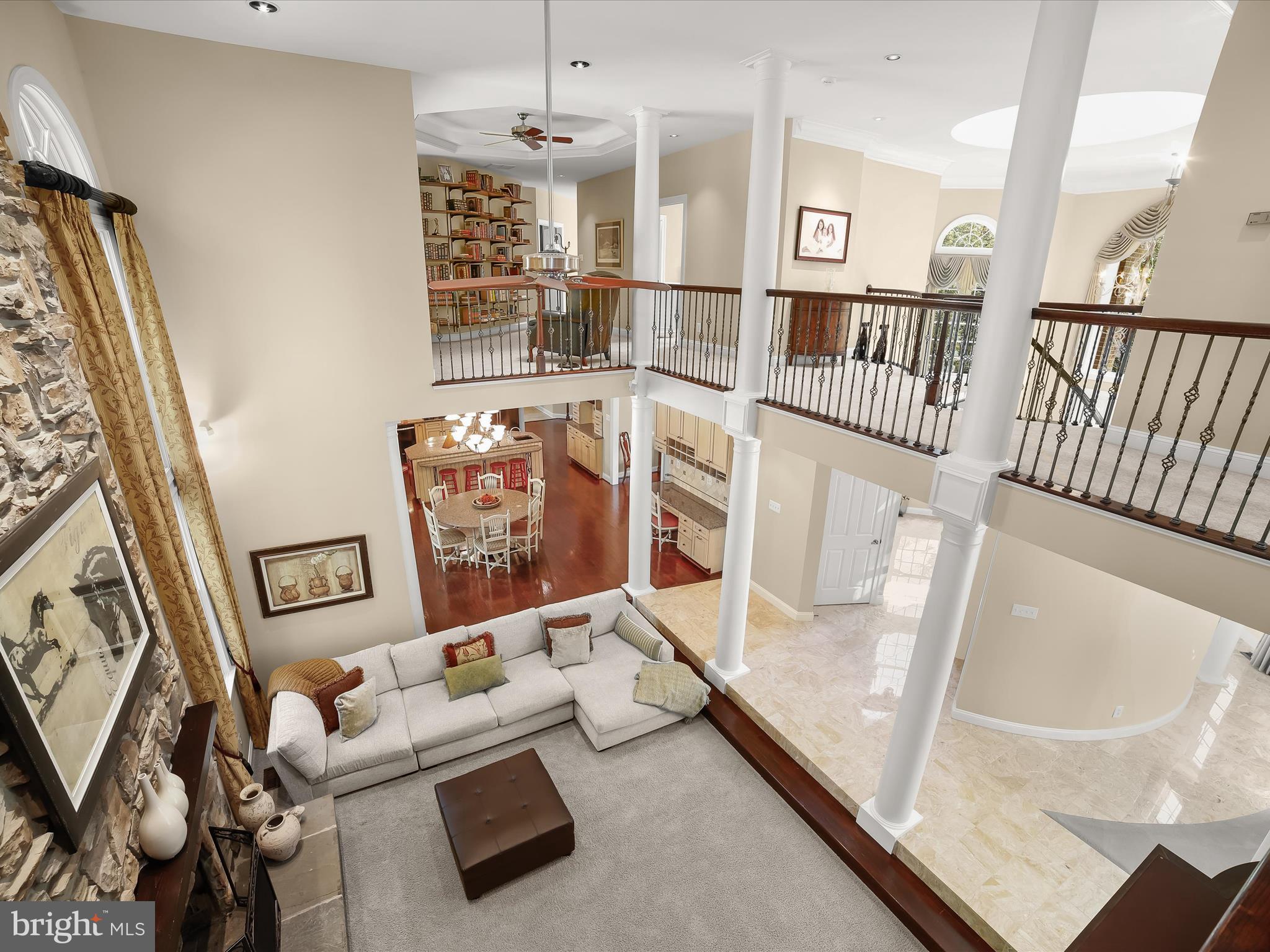 TRIADELPHIA WOODS - Residential