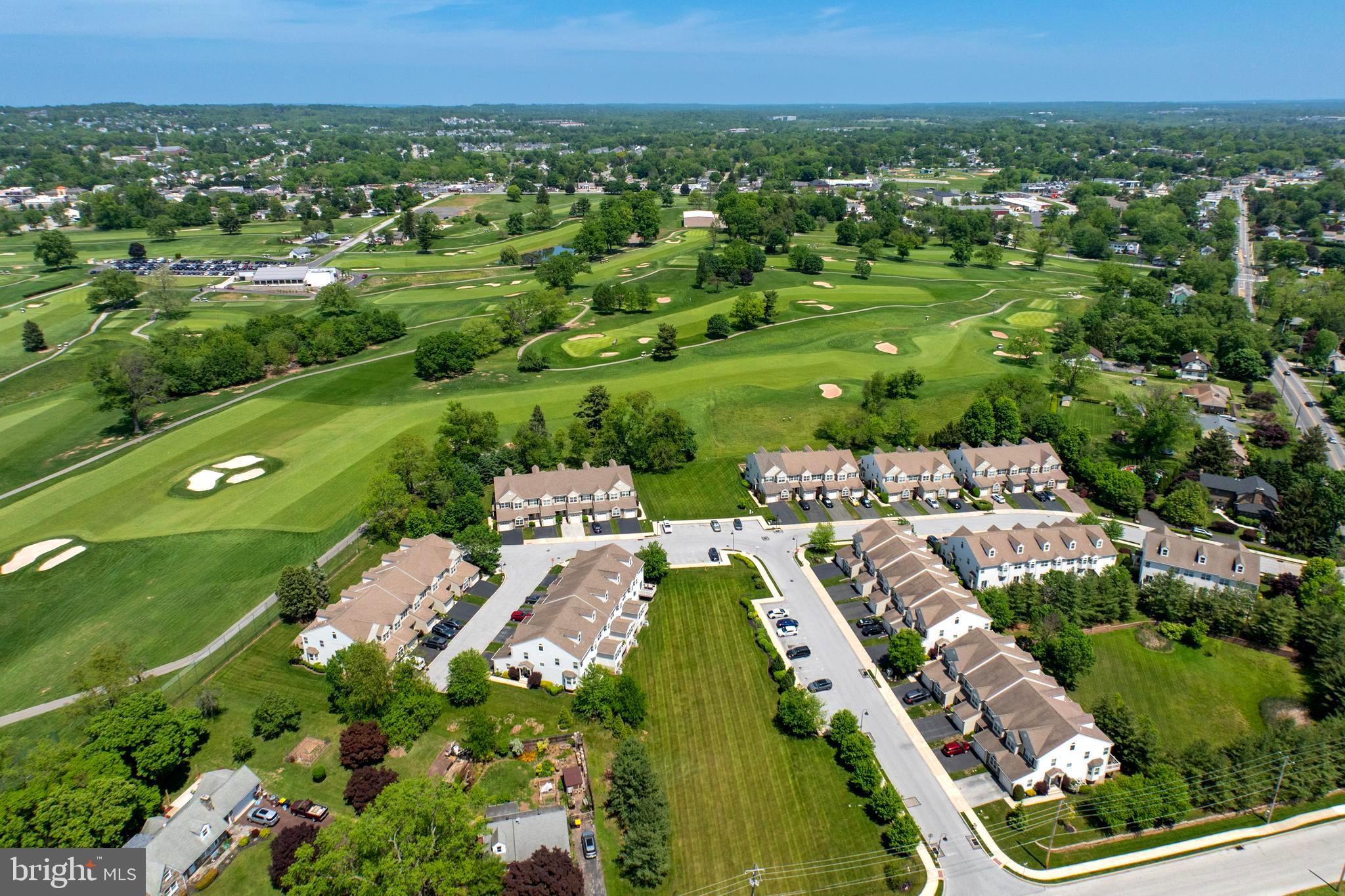 FAIRWAYS AT GREEN ME - Residential