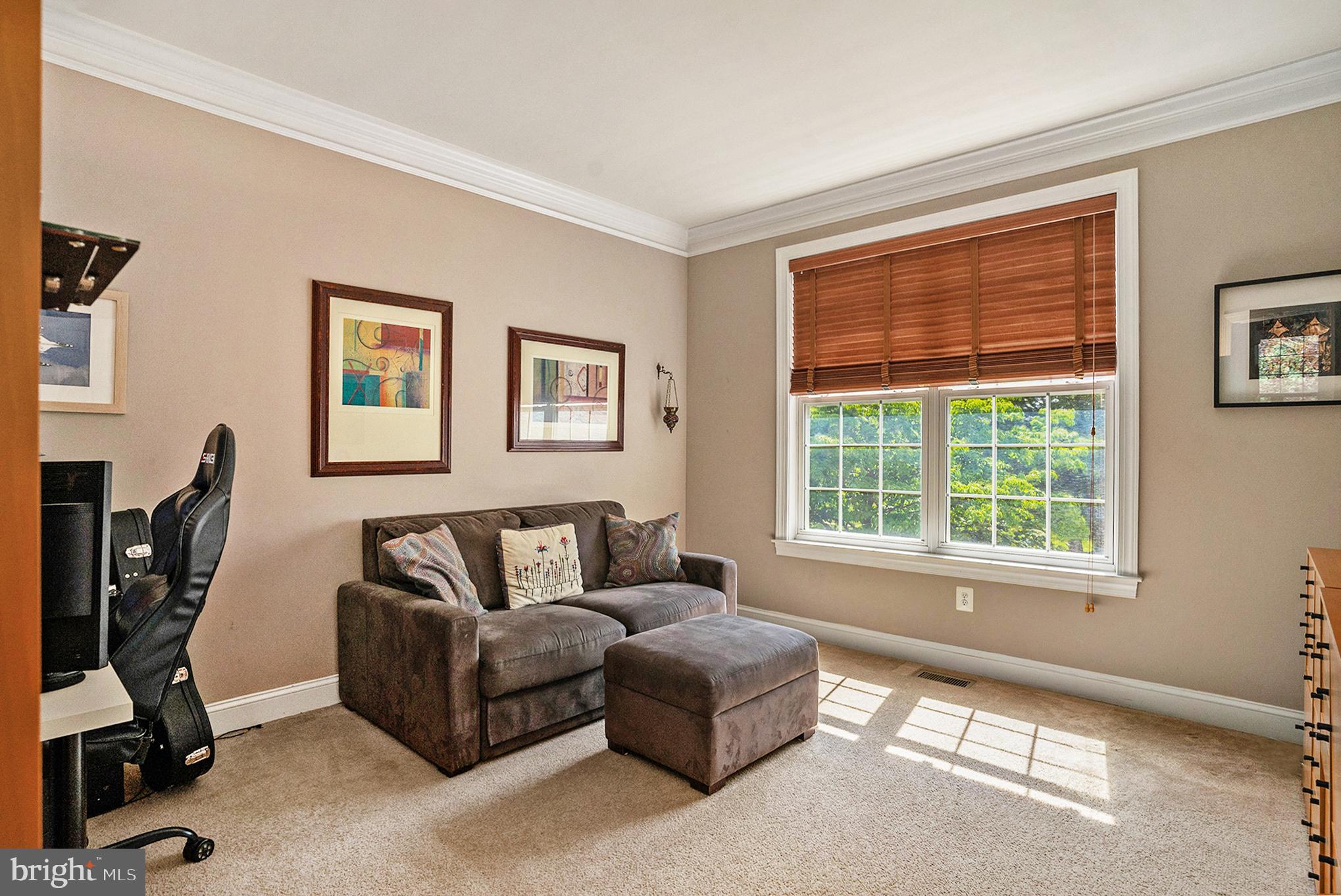 WAINWRIGHT AT WHIT - Residential