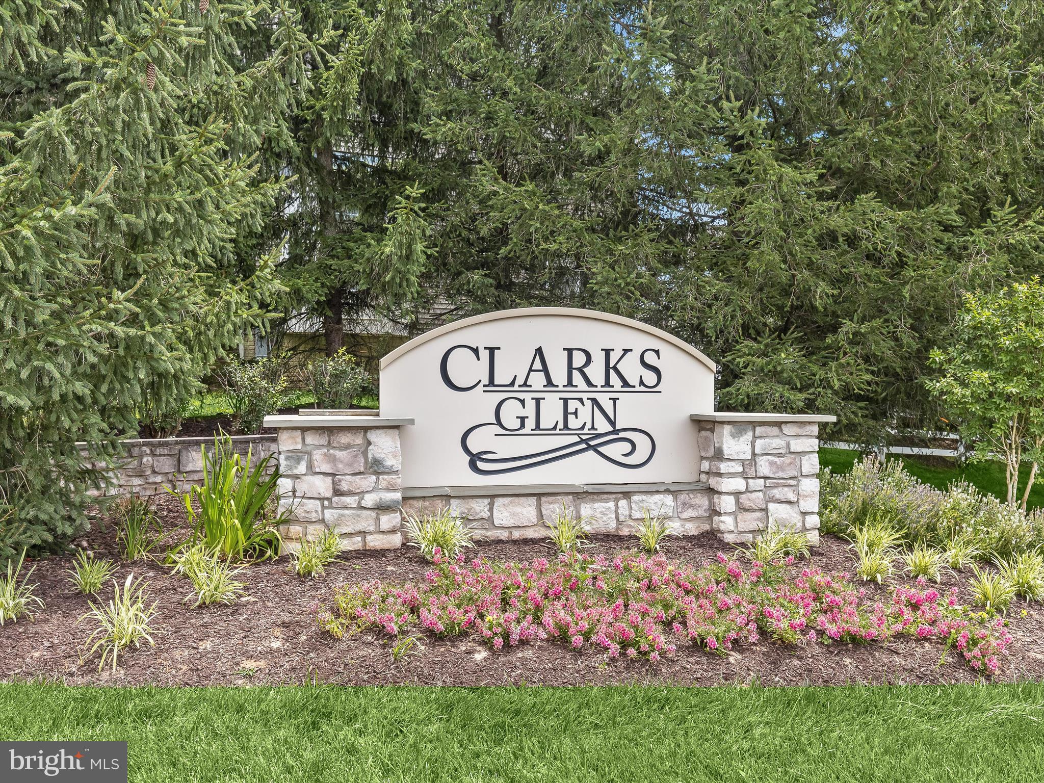 CLARKS GLEN - Residential