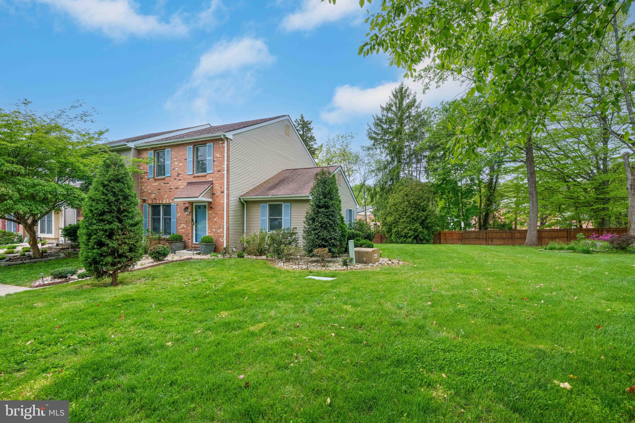 137 WOODHILL ROAD