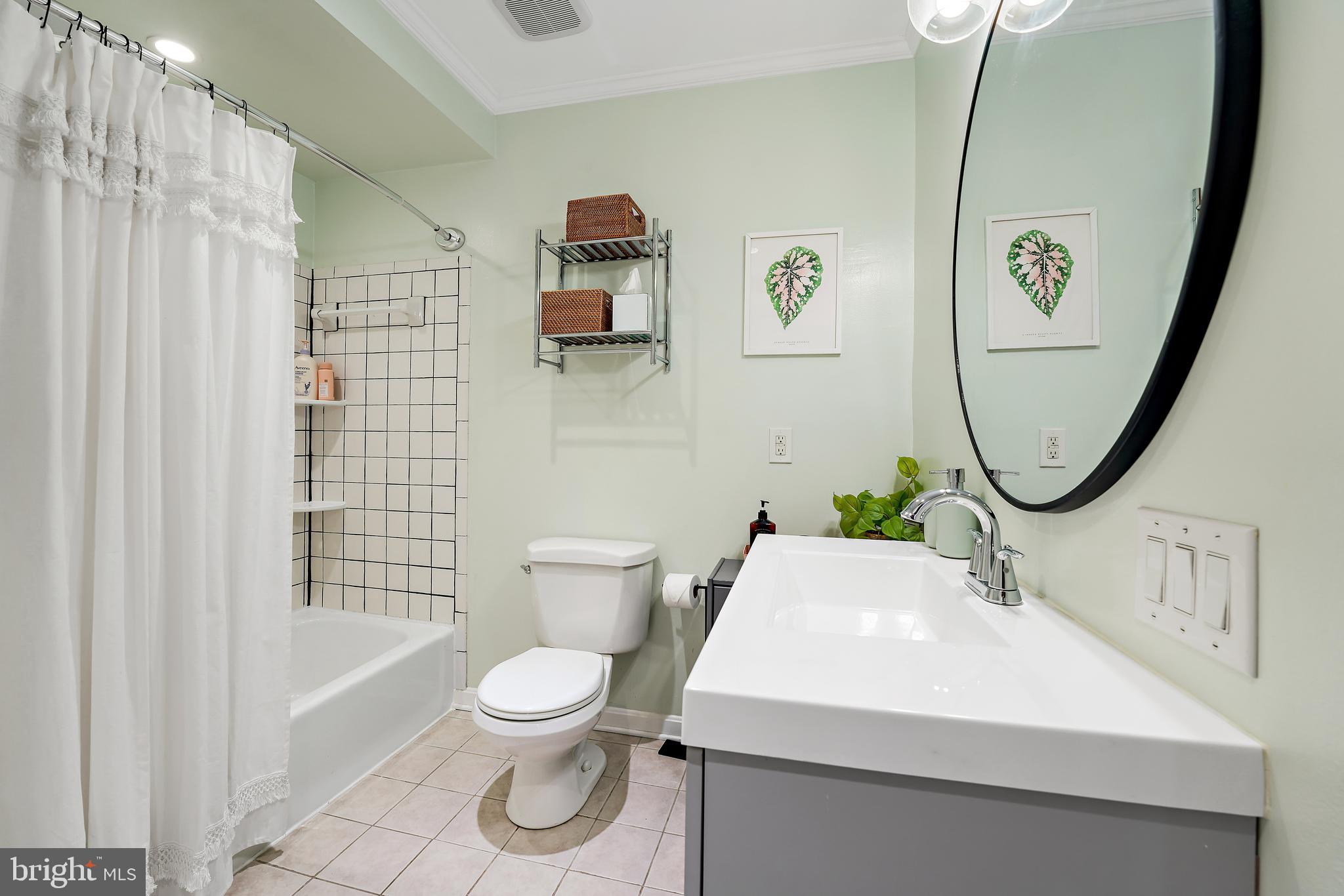 ARCH HALL - Residential