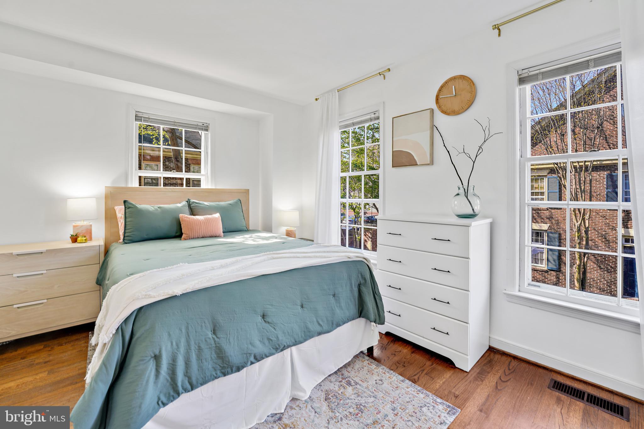 ARCH HALL - Residential