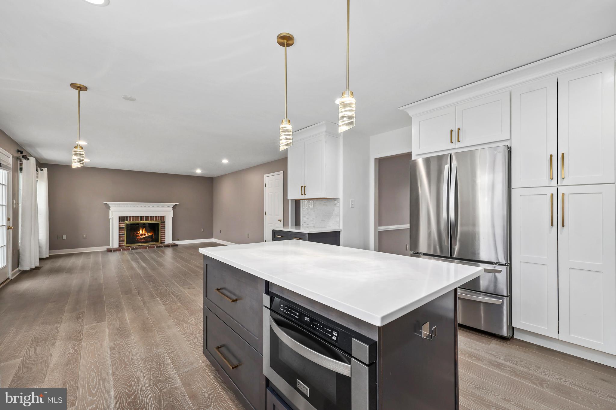 BELLE POND FARM - Residential