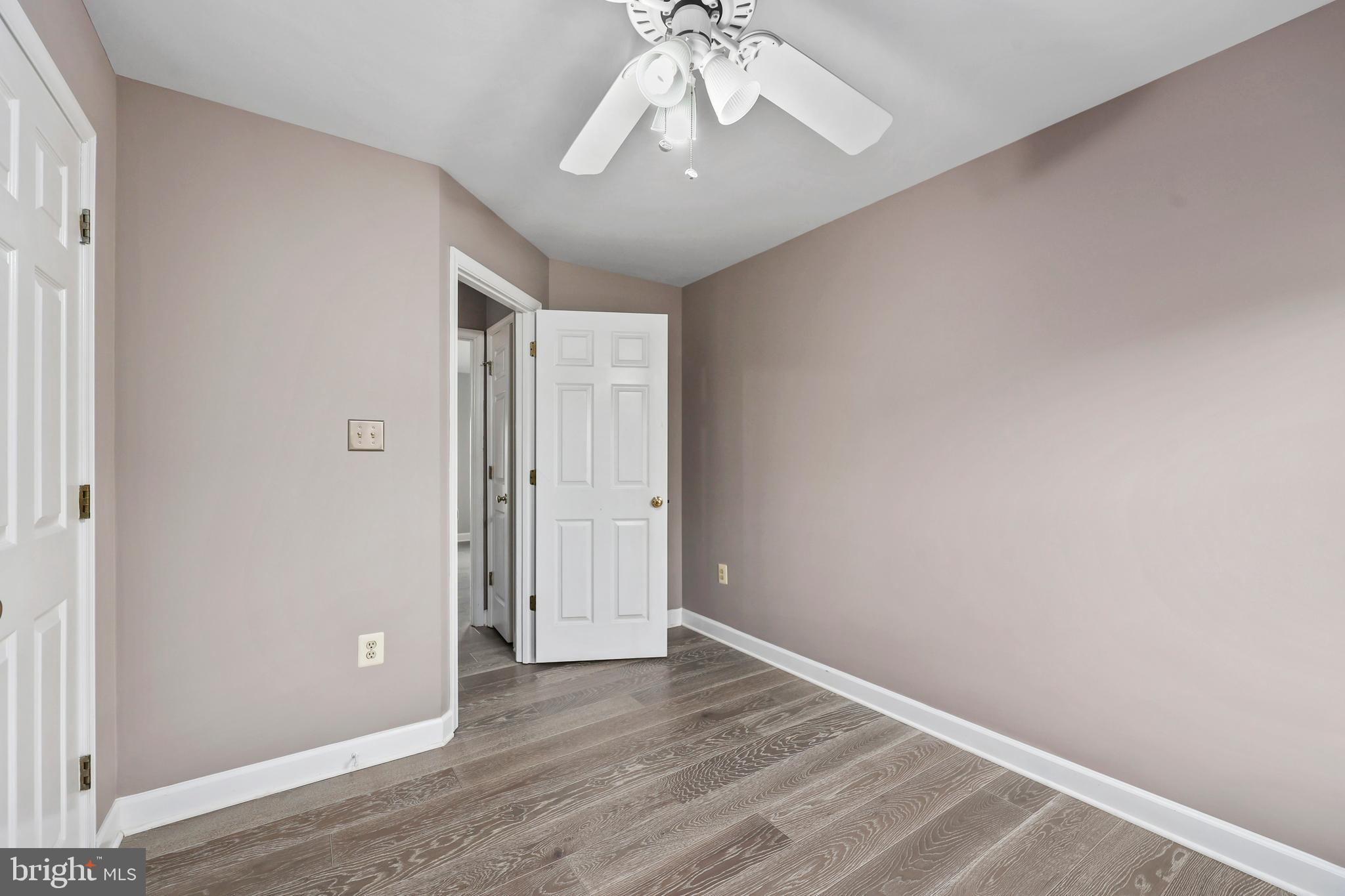 BELLE POND FARM - Residential